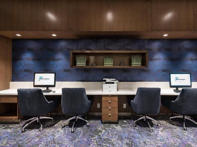 Hotel Homewood By Hilton Downtown 3*