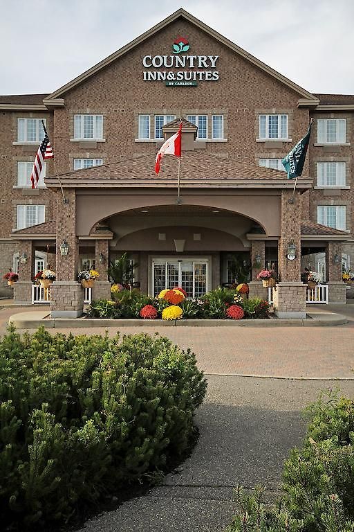 Hotel Fairfield & By Marriott Kanata