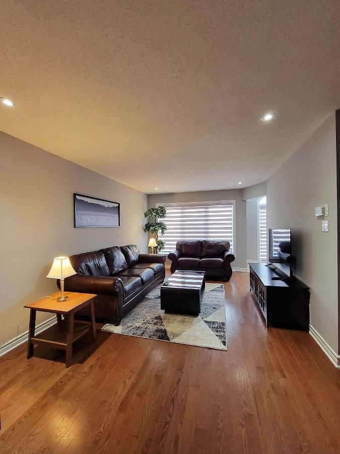 Apartment Cozy 3 Bedroom Town House 20 Min From Down Town And Airport