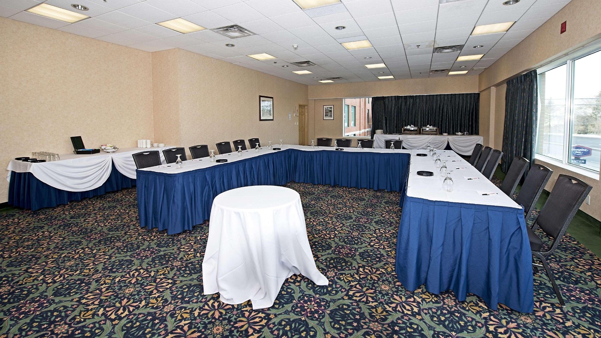 Hampton By Hilton Hotel