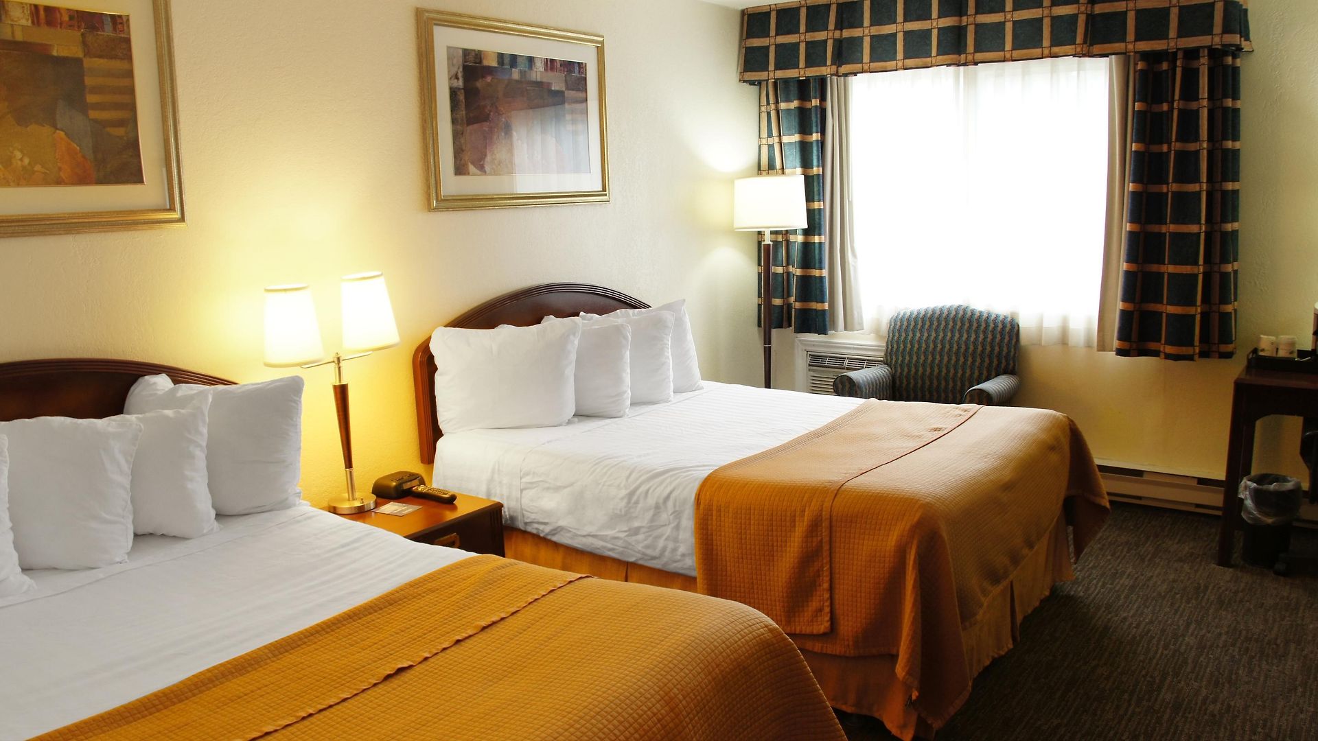 Travelodge By Wyndham East Hotel Ottawa