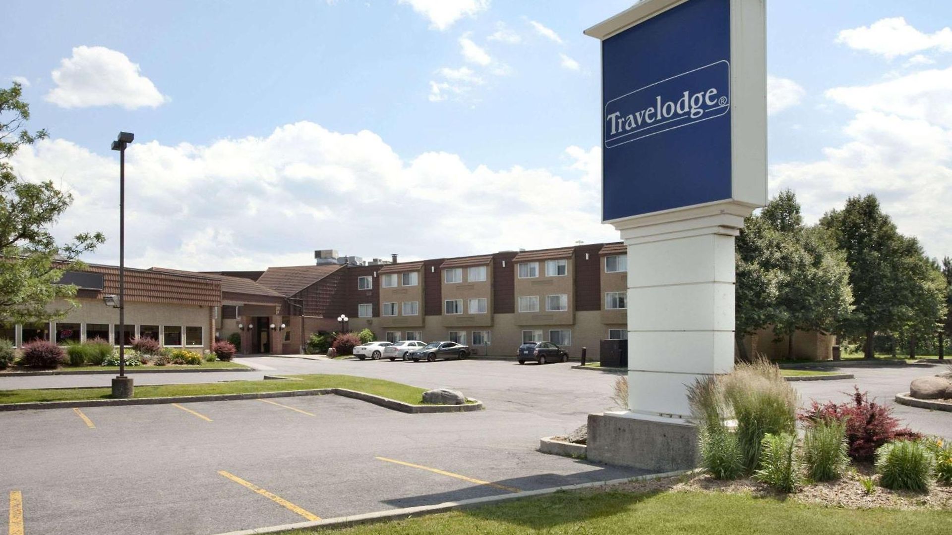 Travelodge By Wyndham East