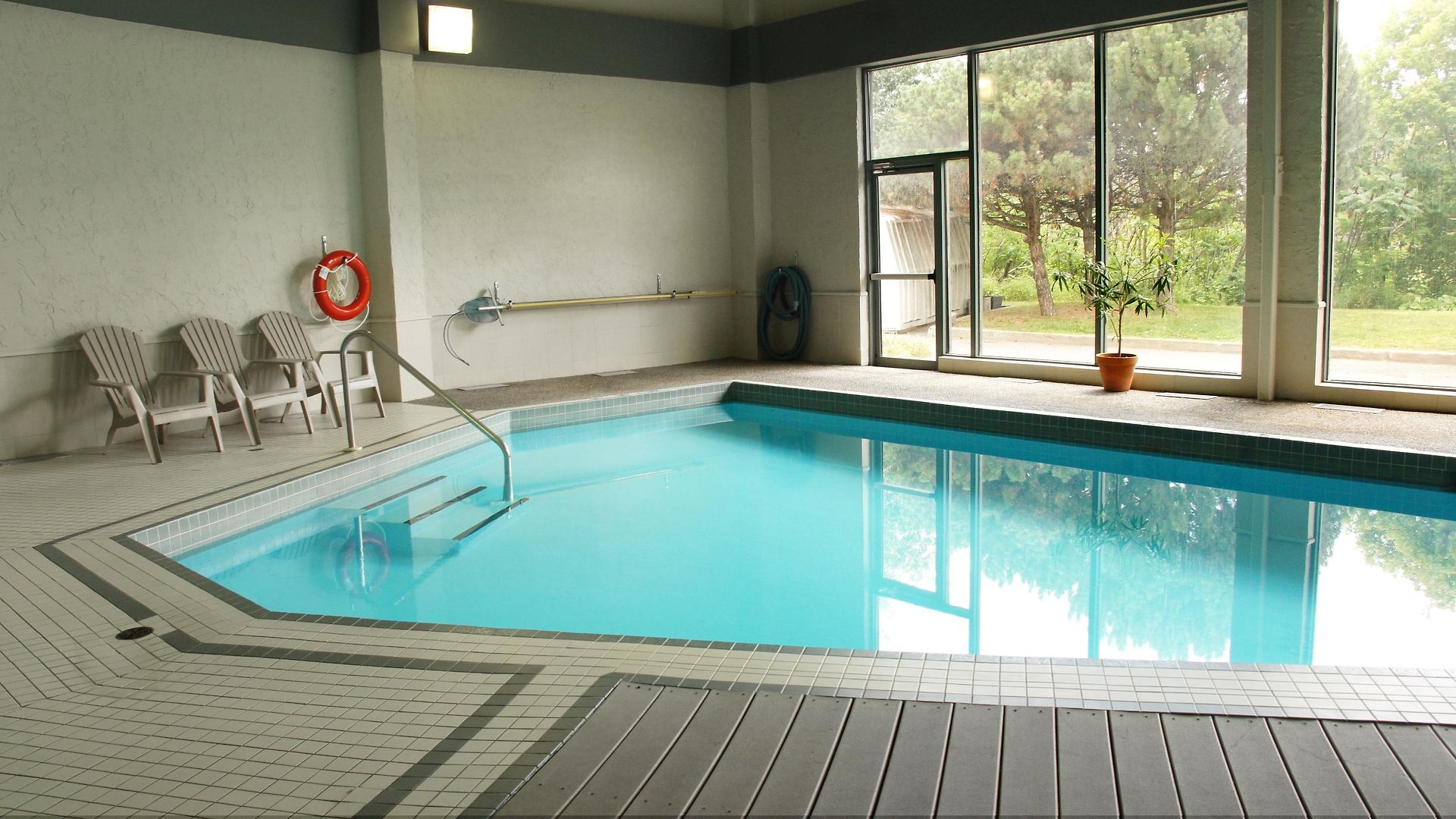 Travelodge By Wyndham East Hotel