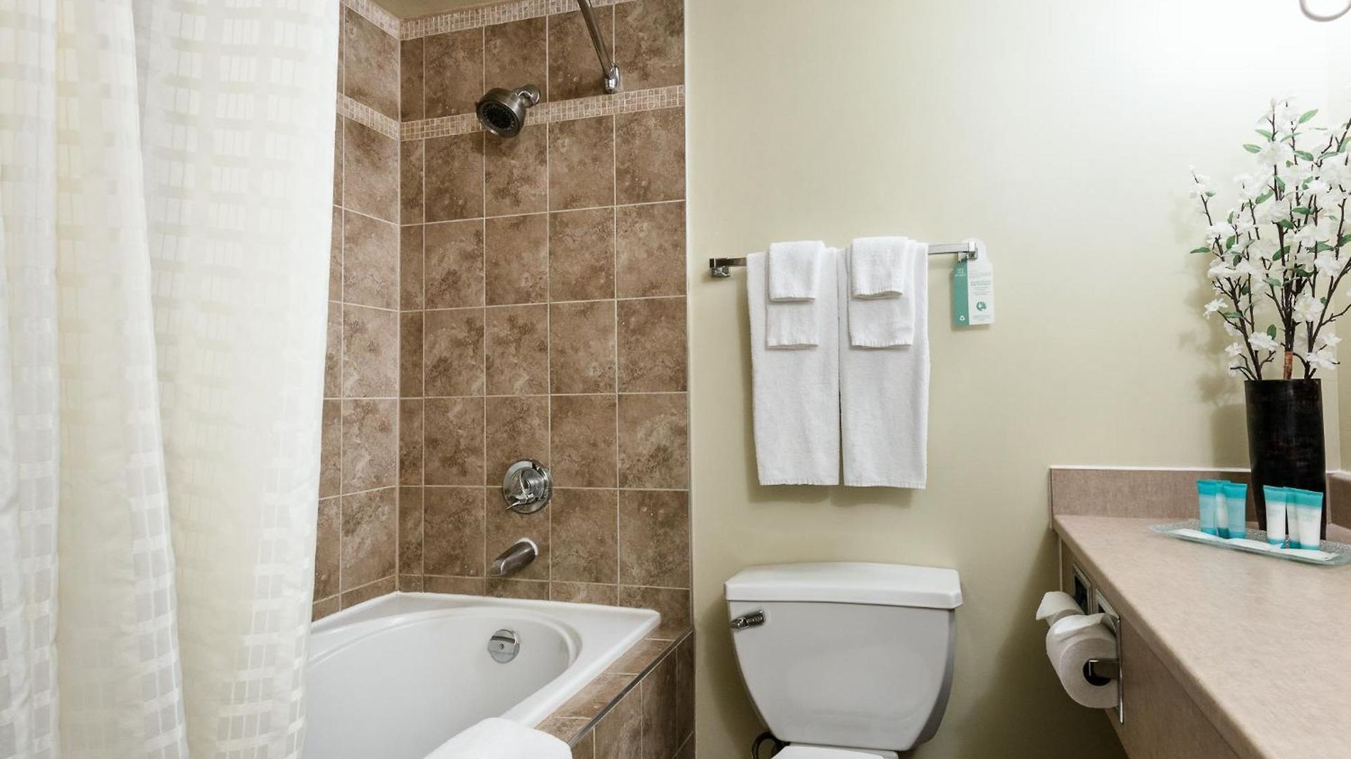 Hotel Welcominns Ottawa