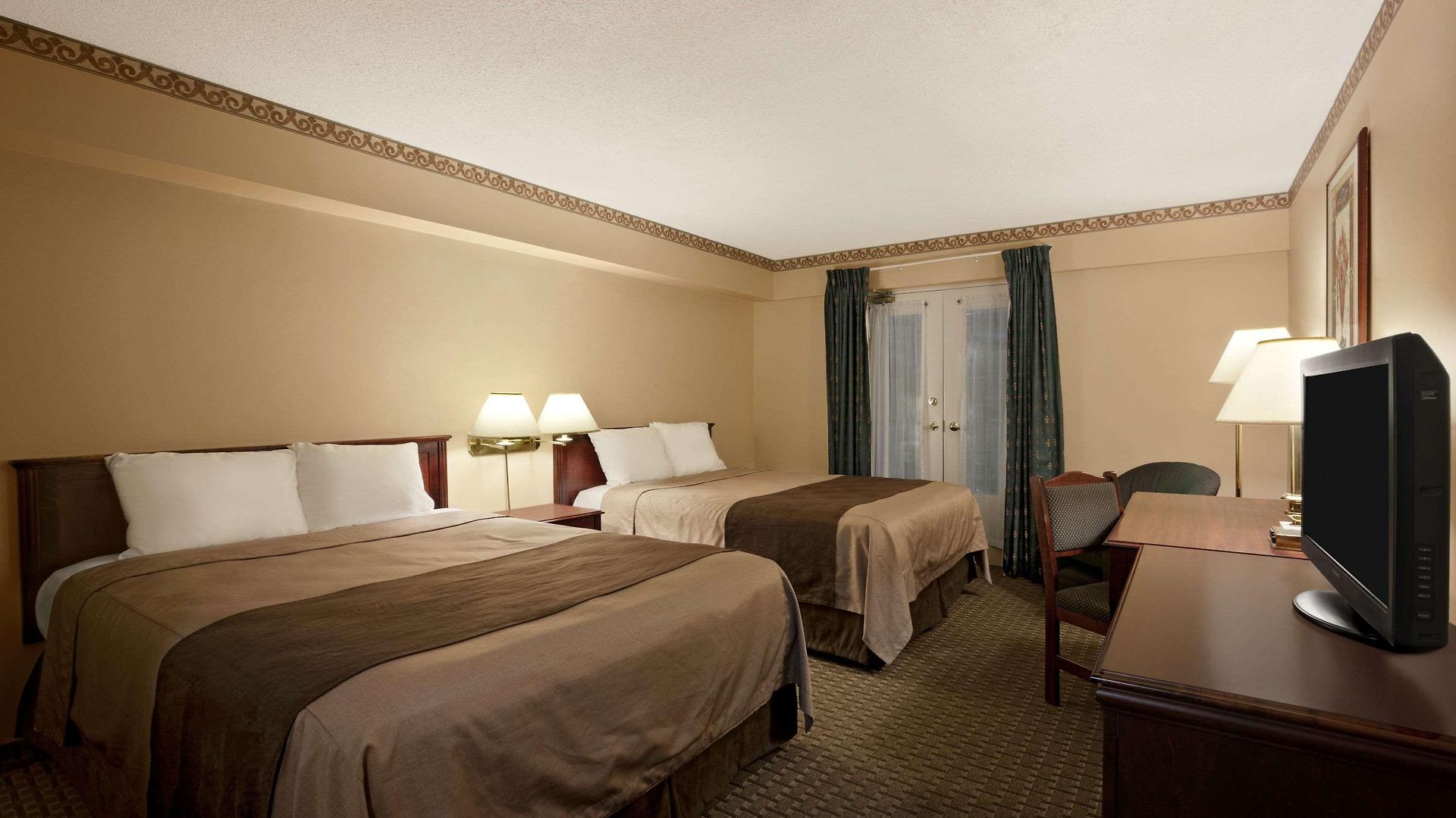 Hotel Travelodge By Wyndham West