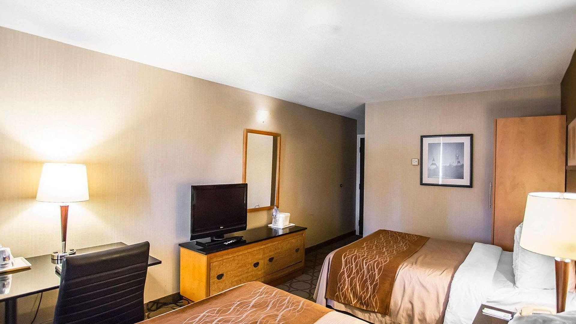 Inn Comfort Kanata West