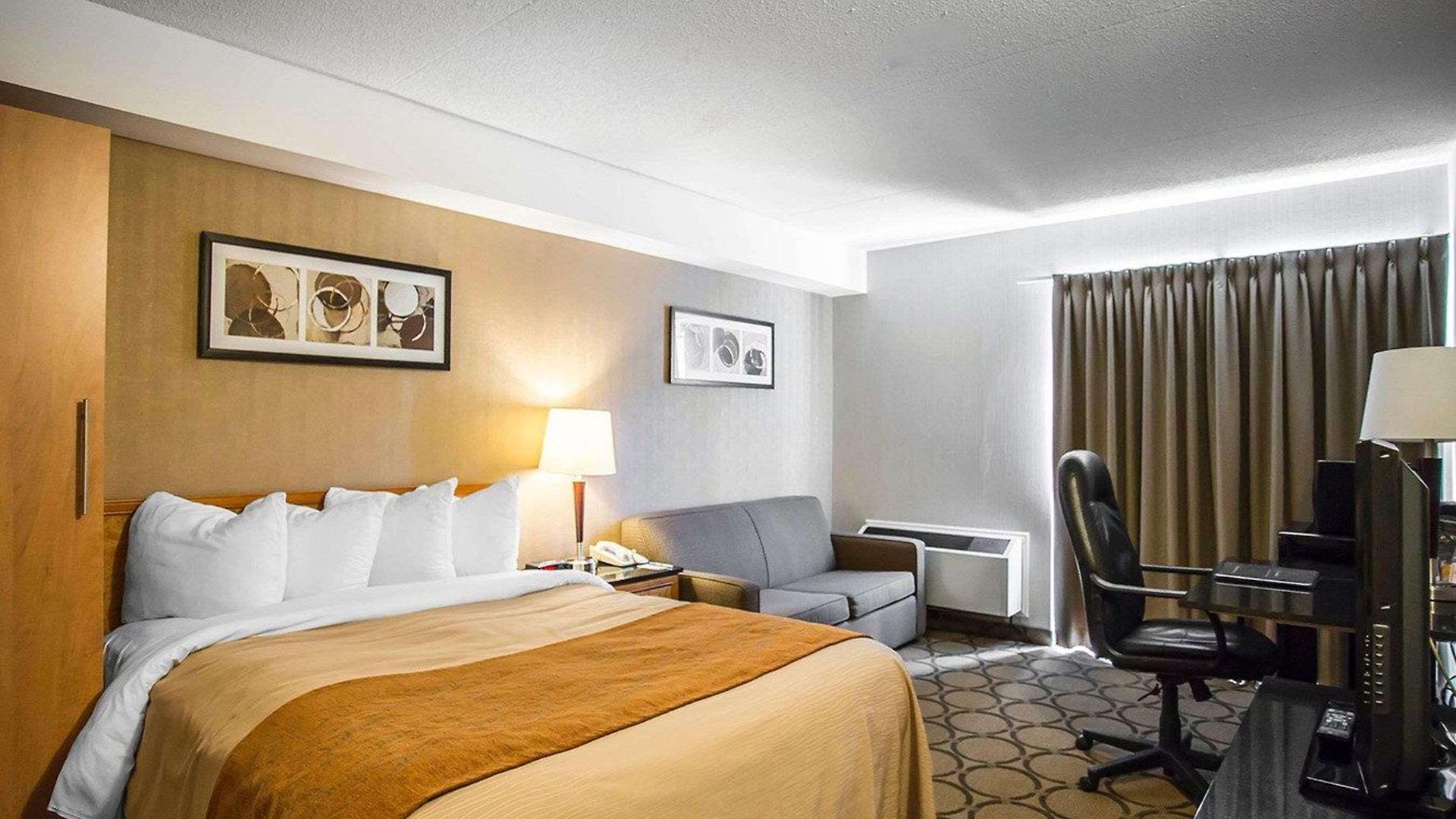 Inn Comfort Kanata West