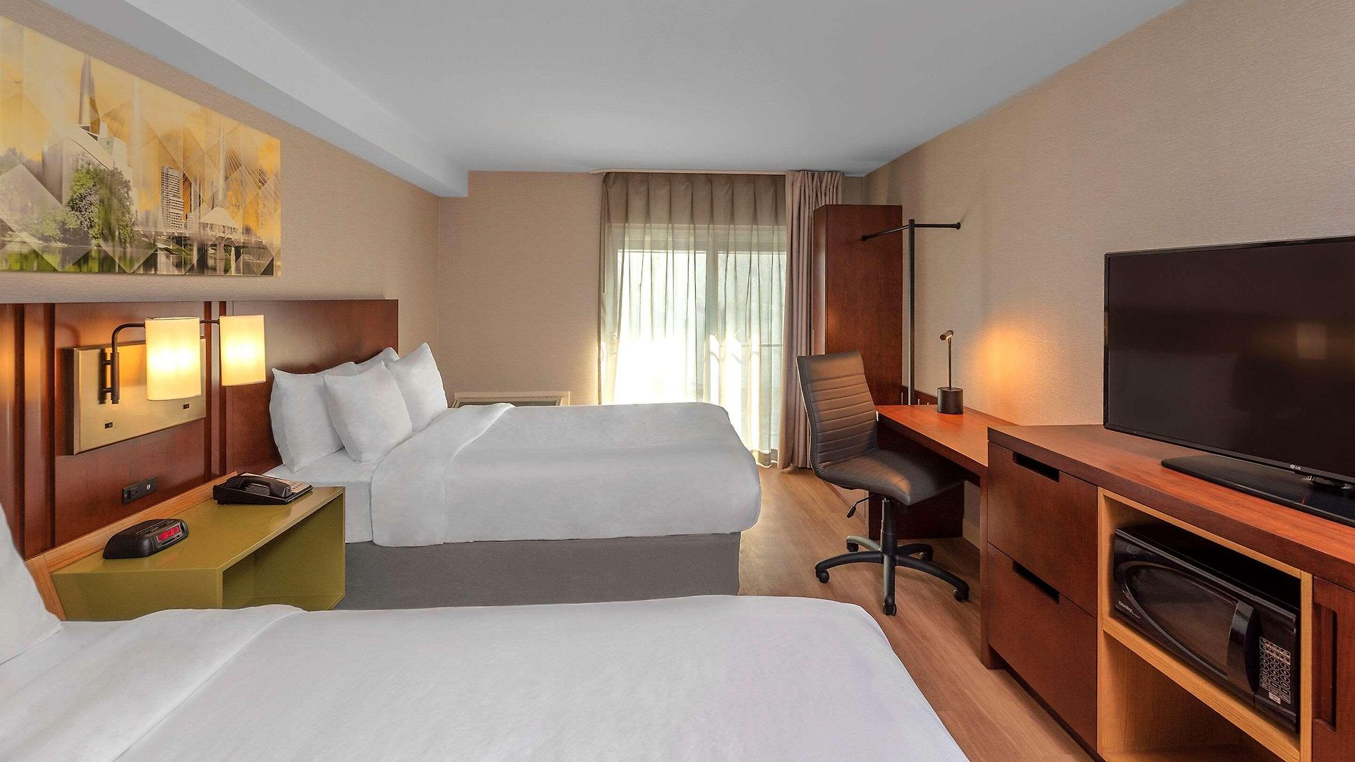 Comfort East Inn Ottawa