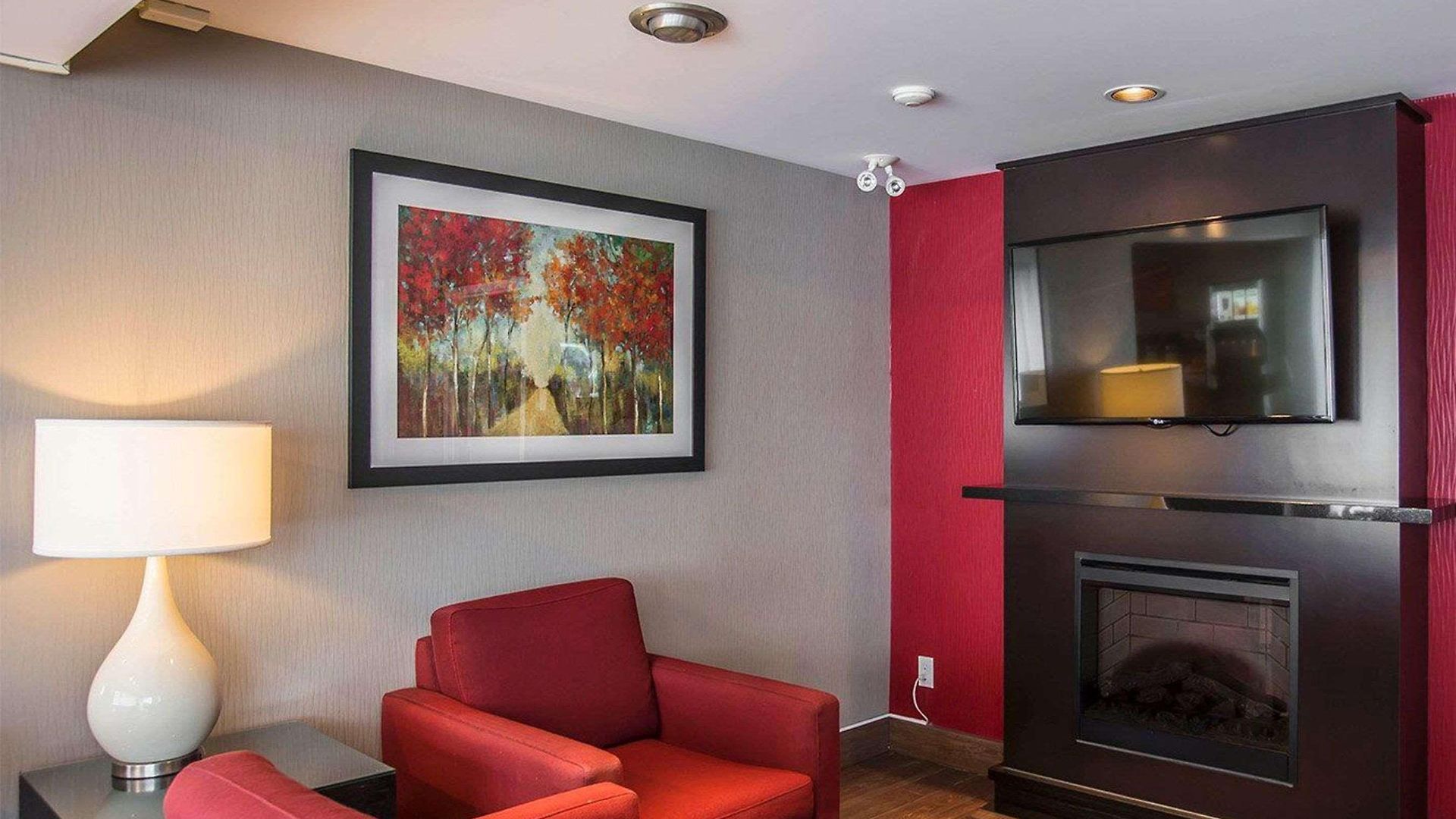 Comfort East Inn
