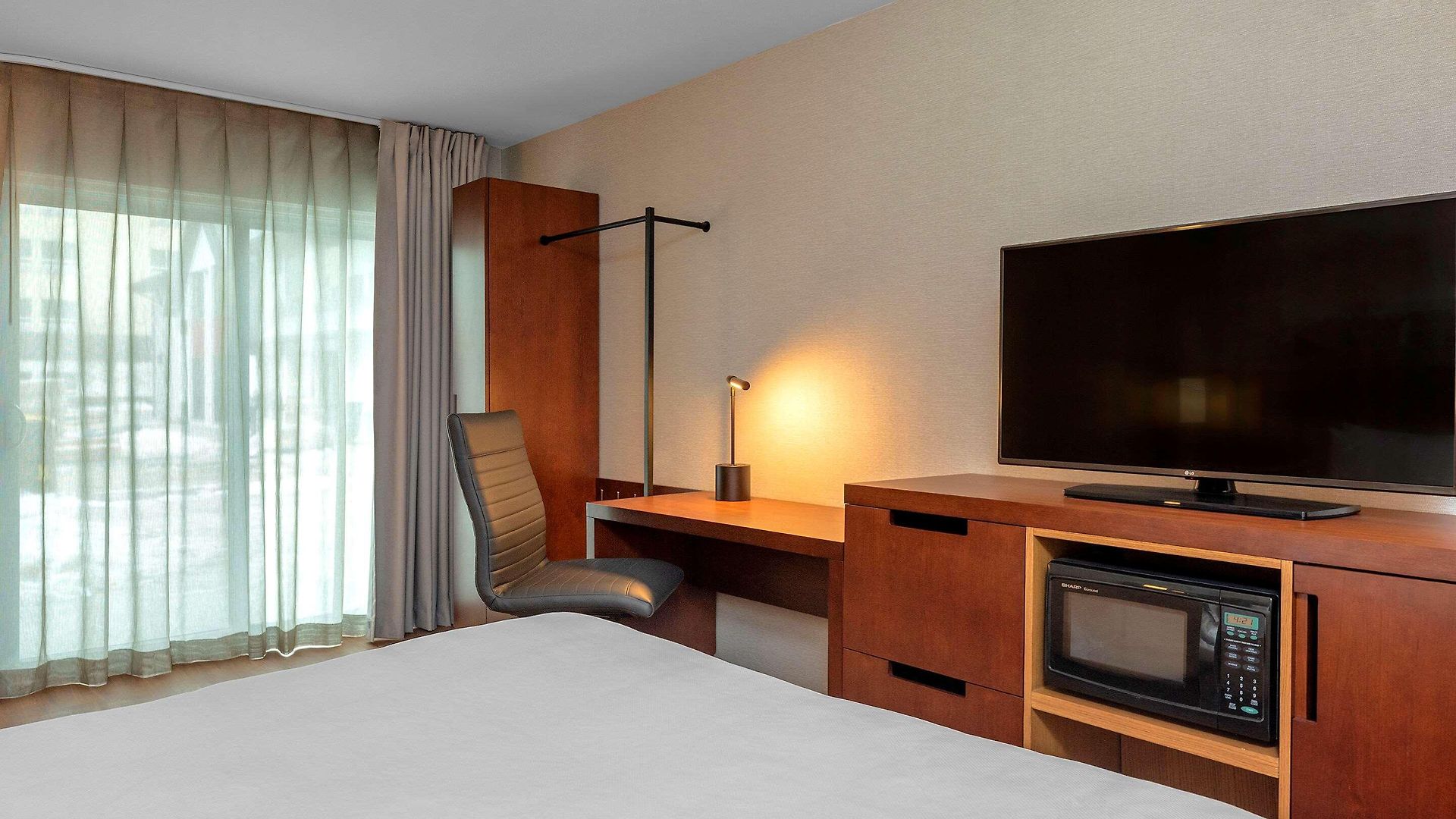 Inn Comfort East 4*