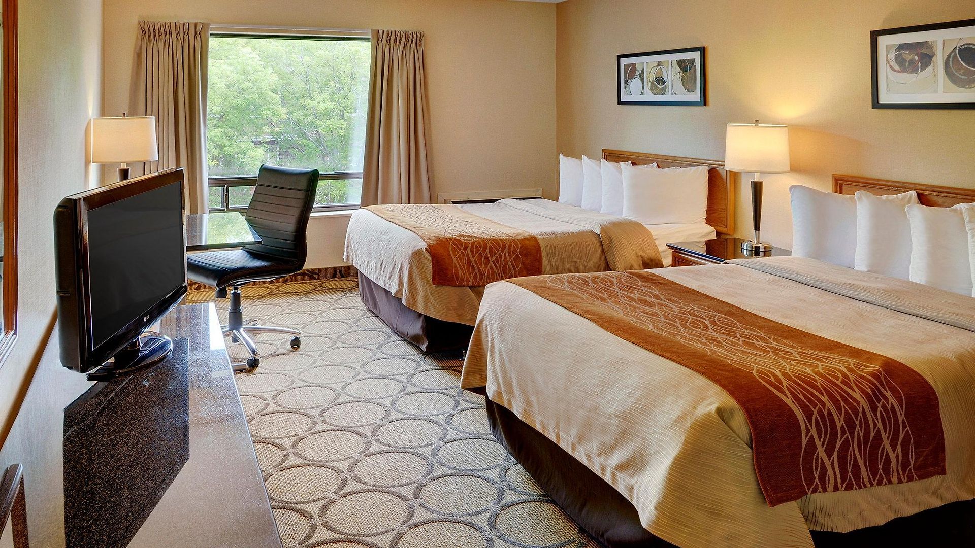 Comfort East 4*