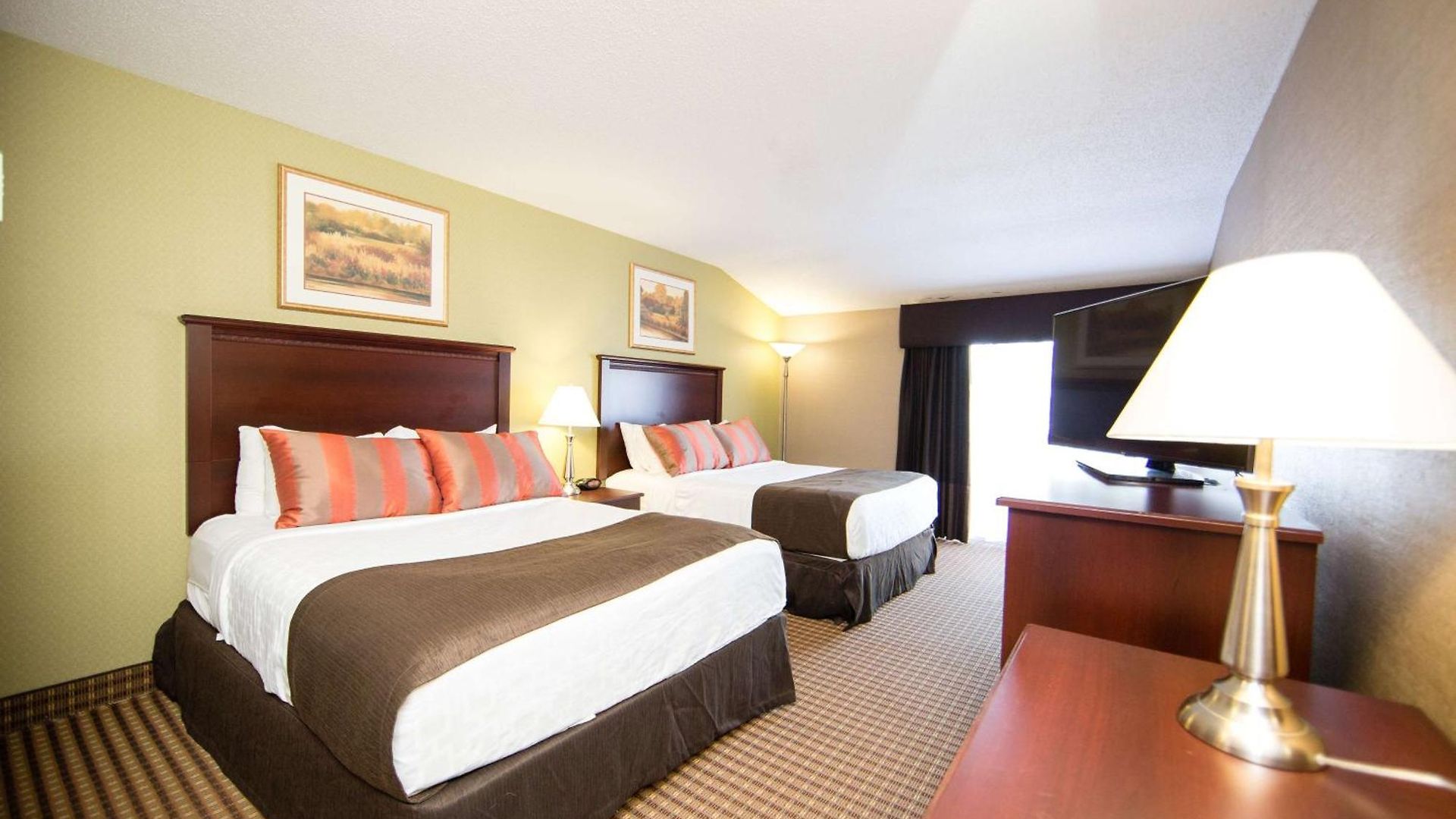 Hotel Western Kanata And Conference Centre 3*