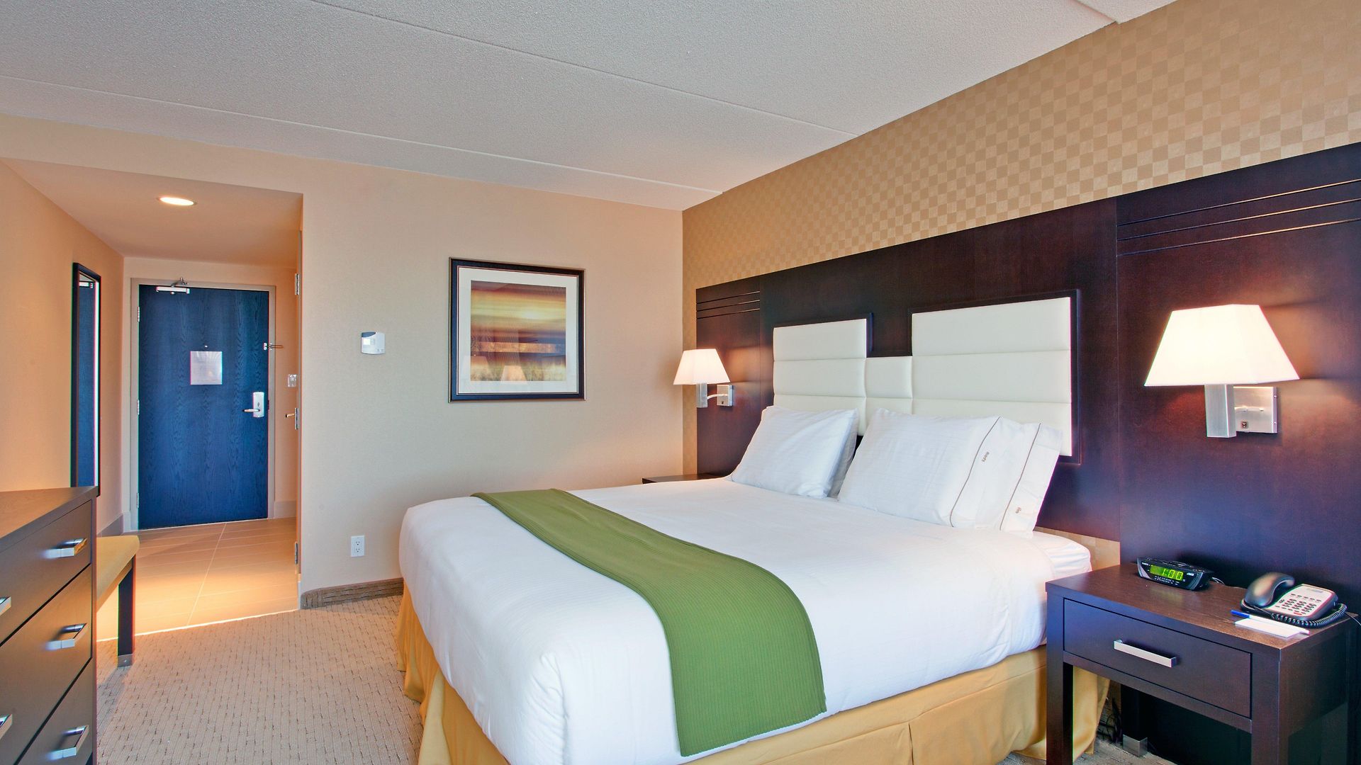 Hotel Express & West - Nepean By Ihg