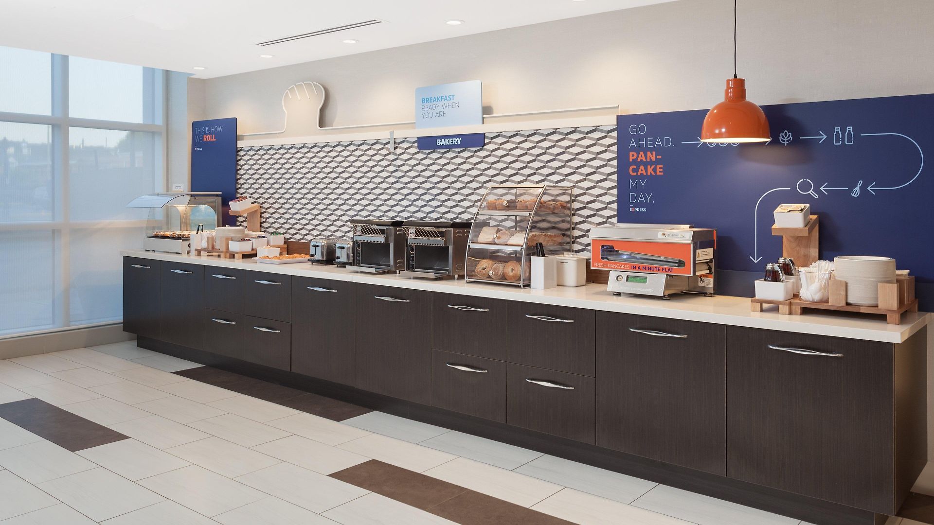 Express & Downtown East By Ihg Ottawa
