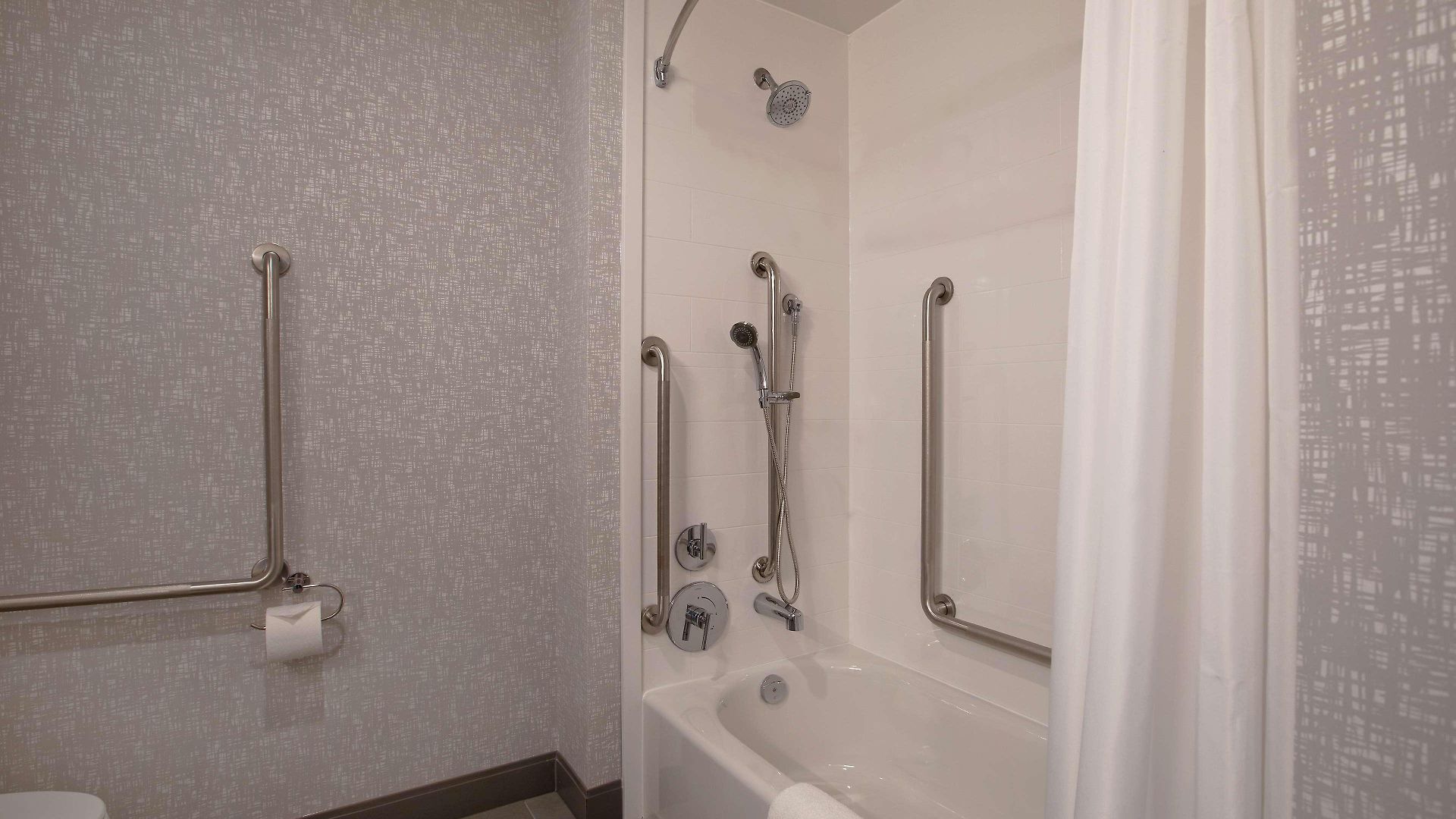 Hampton & West, Ontario, Canada Hotel 3*