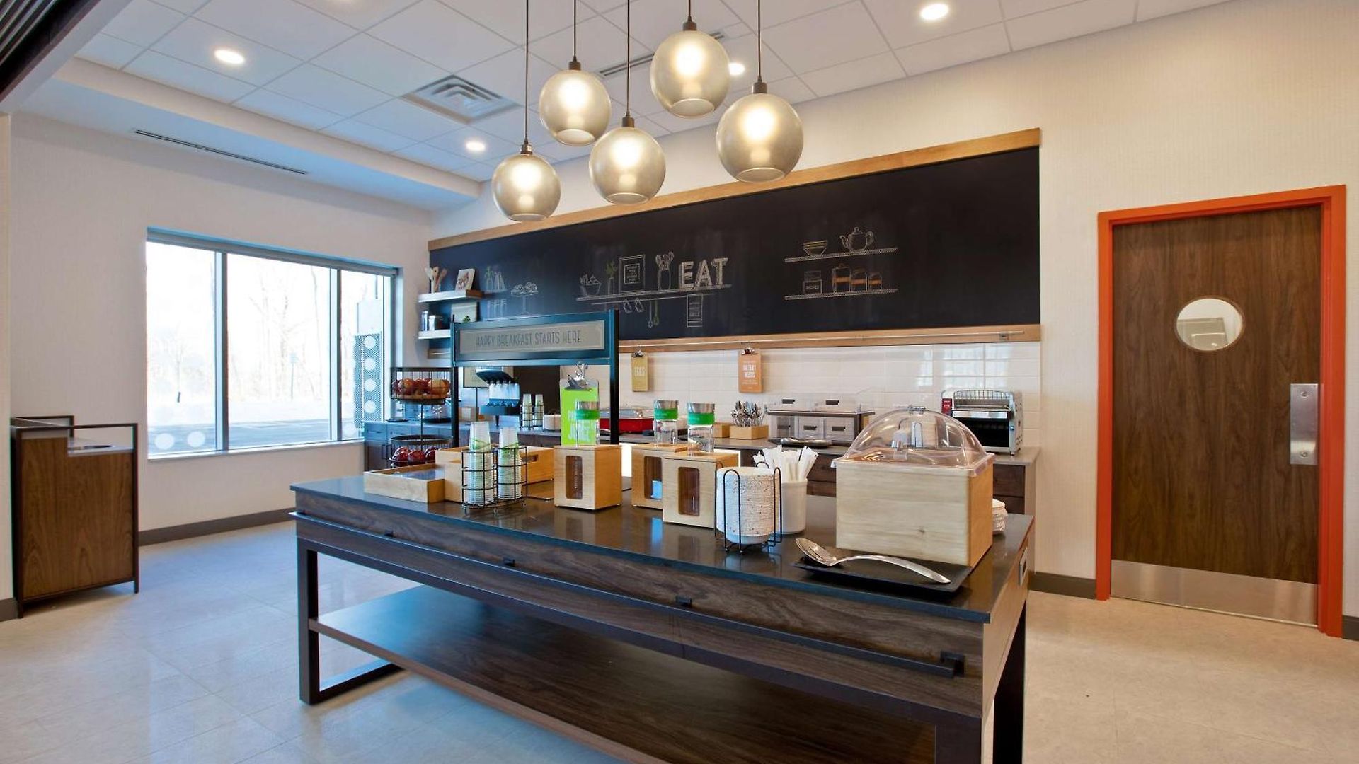 Hampton & West, Ontario, Canada 3*