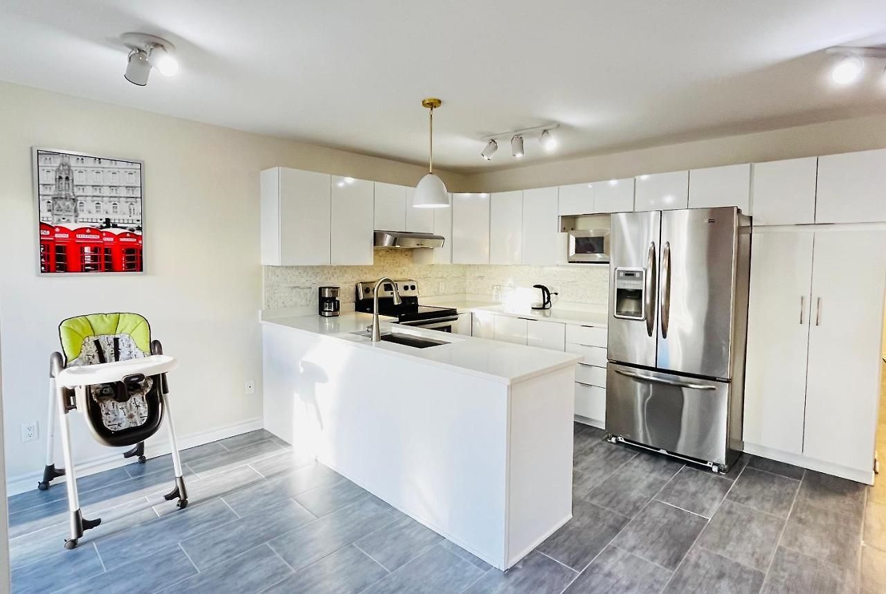 Spacious And Serene 3br Home. Newly Renovated. Guest house