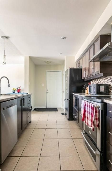 Mannys Place Homestay Ottawa