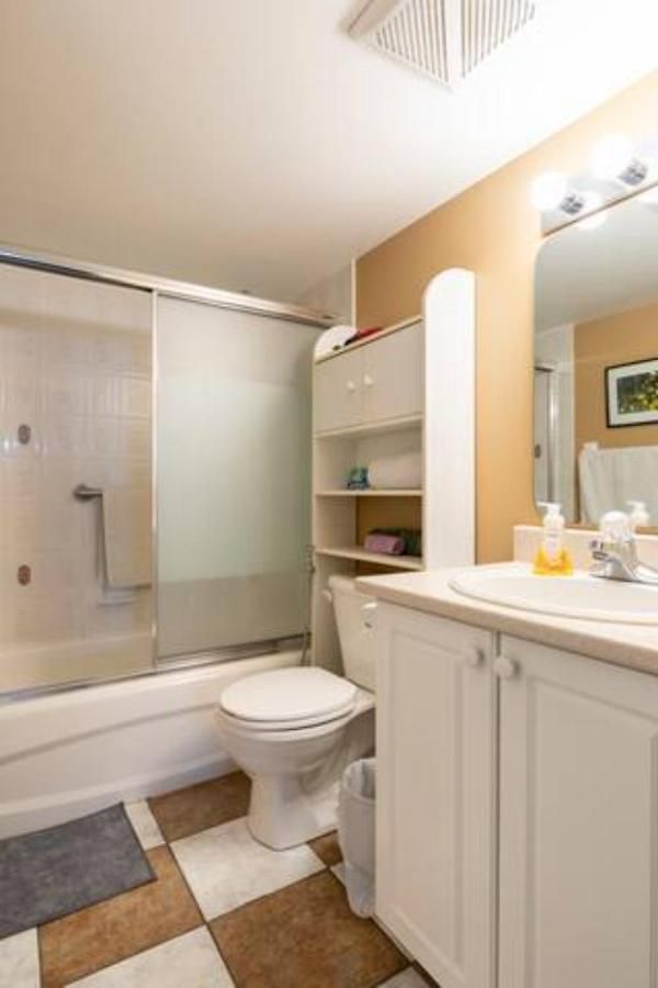 Self Check-in Spacious With Full Kitchen * Ottawa