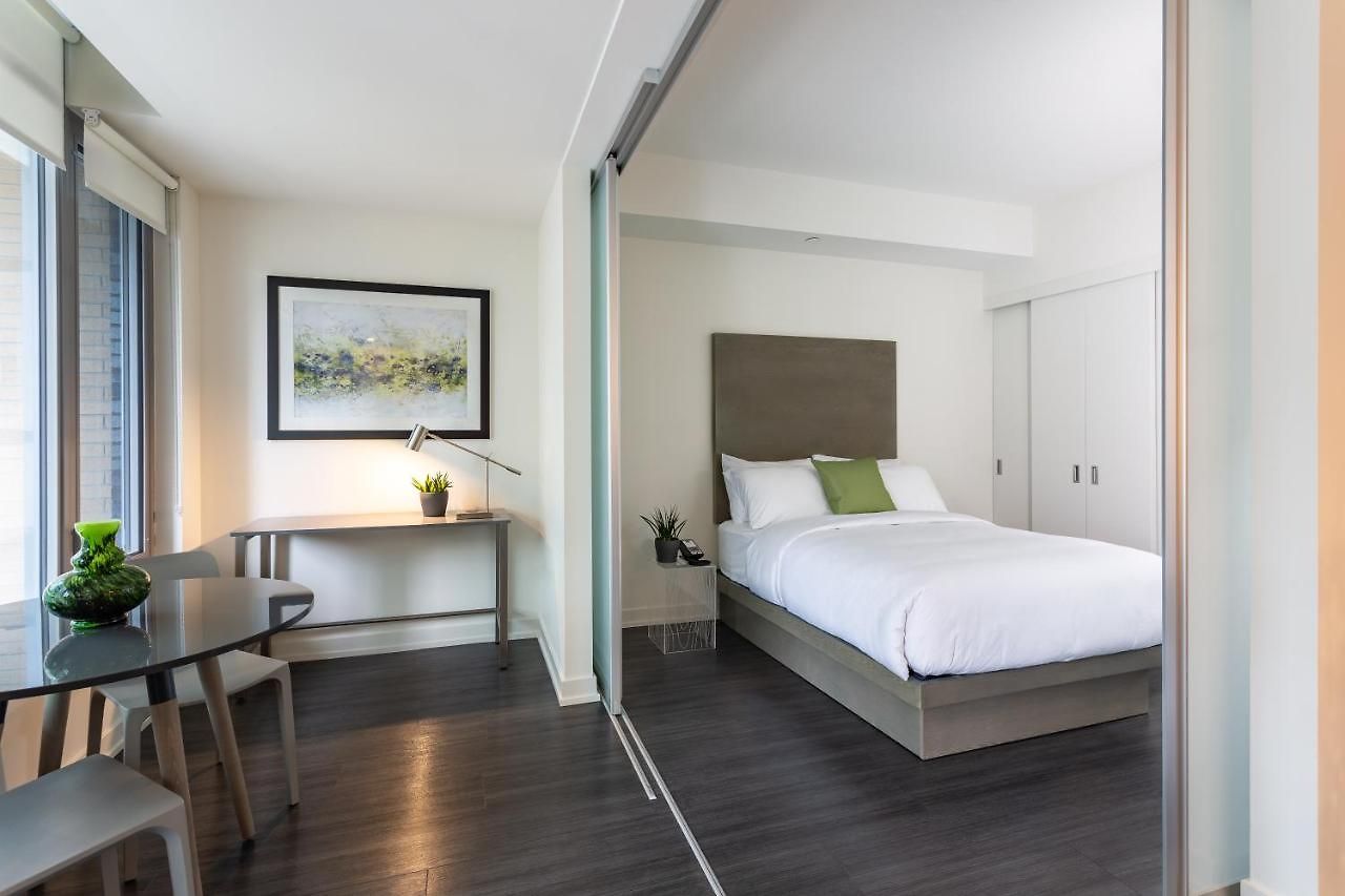 Hotel Restays