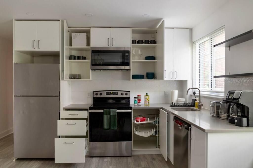 Executive 3Br With Ac Monthly Stays East Ottawa * Ottawa