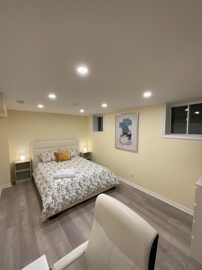 Beautiful Unit In Nepean 4* Ottawa