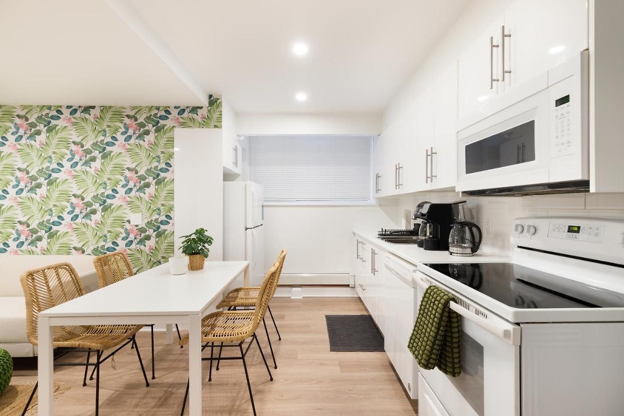 Apartment Cozy 3Br Monthly Stays Quiet East Ottawa *