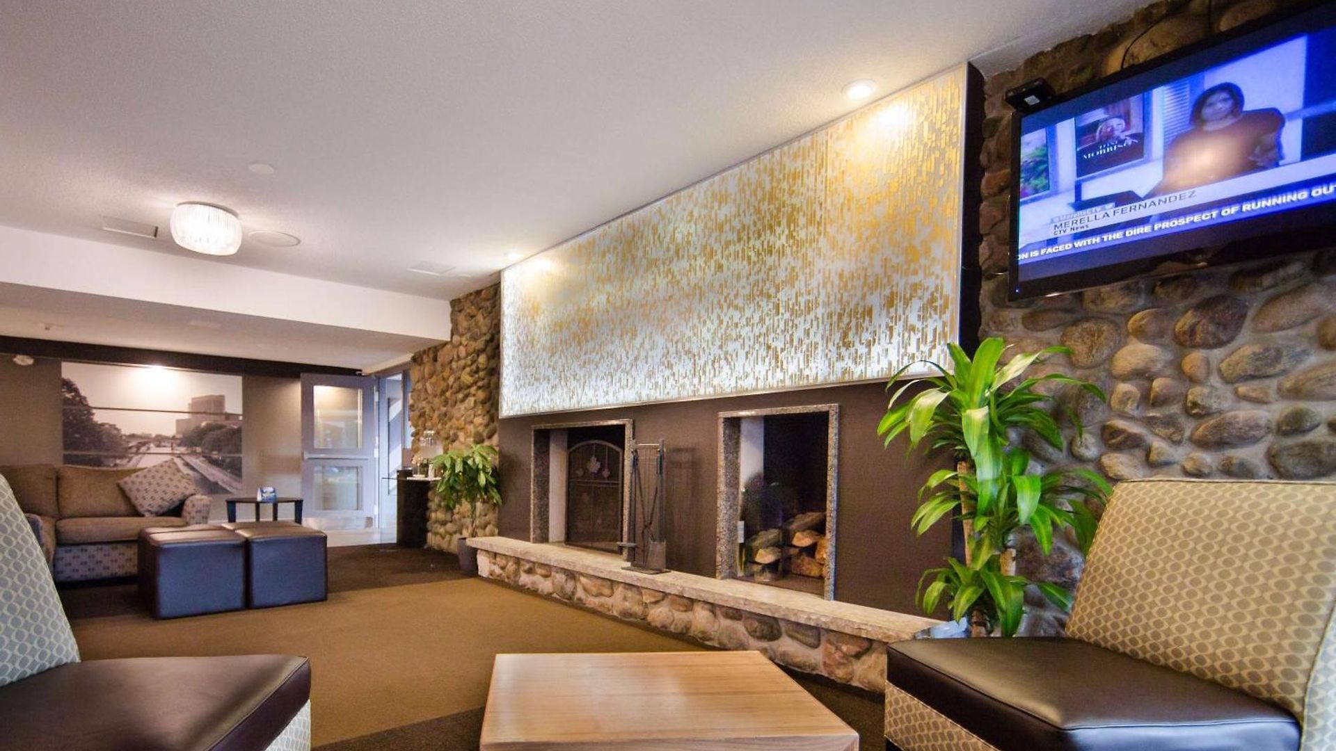 Western Kanata And Conference Centre Hotel