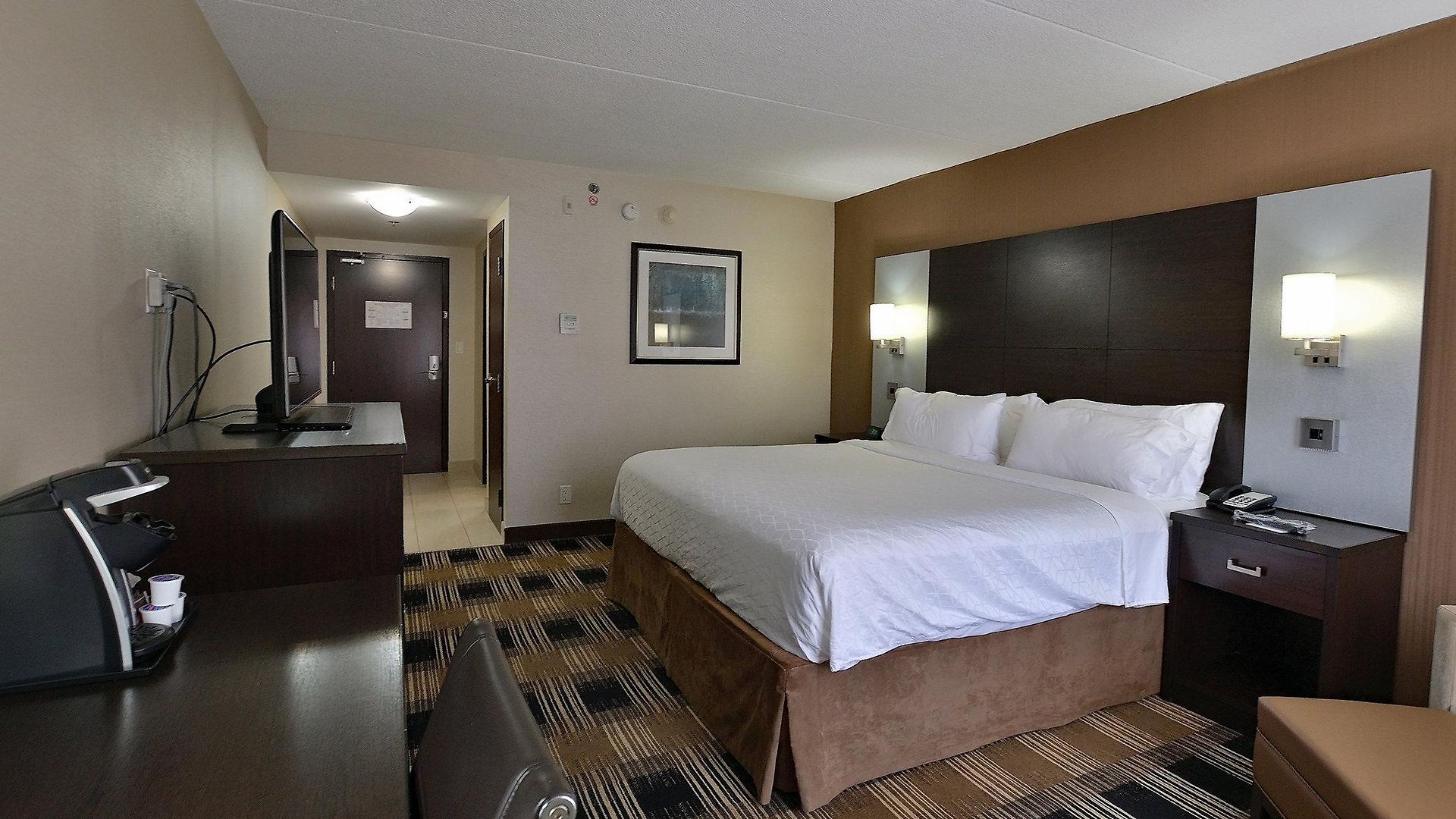 Express & East-orleans By Ihg Hotel