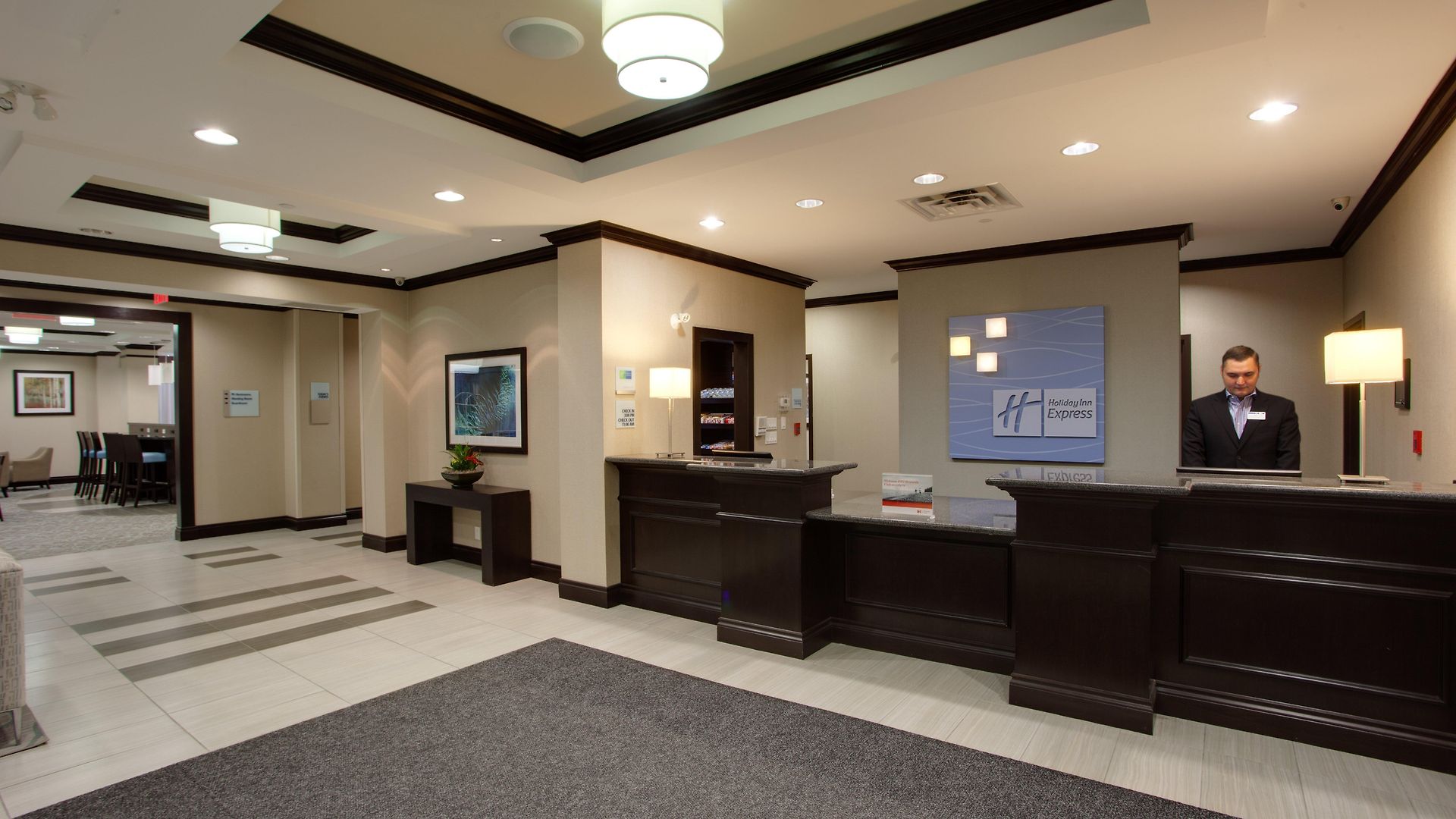 Express & East-orleans By Ihg Hotel