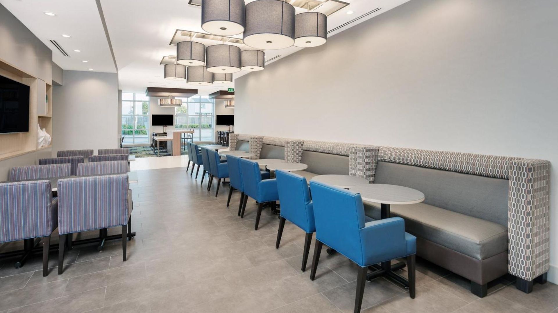 Express & Downtown East By Ihg Ottawa