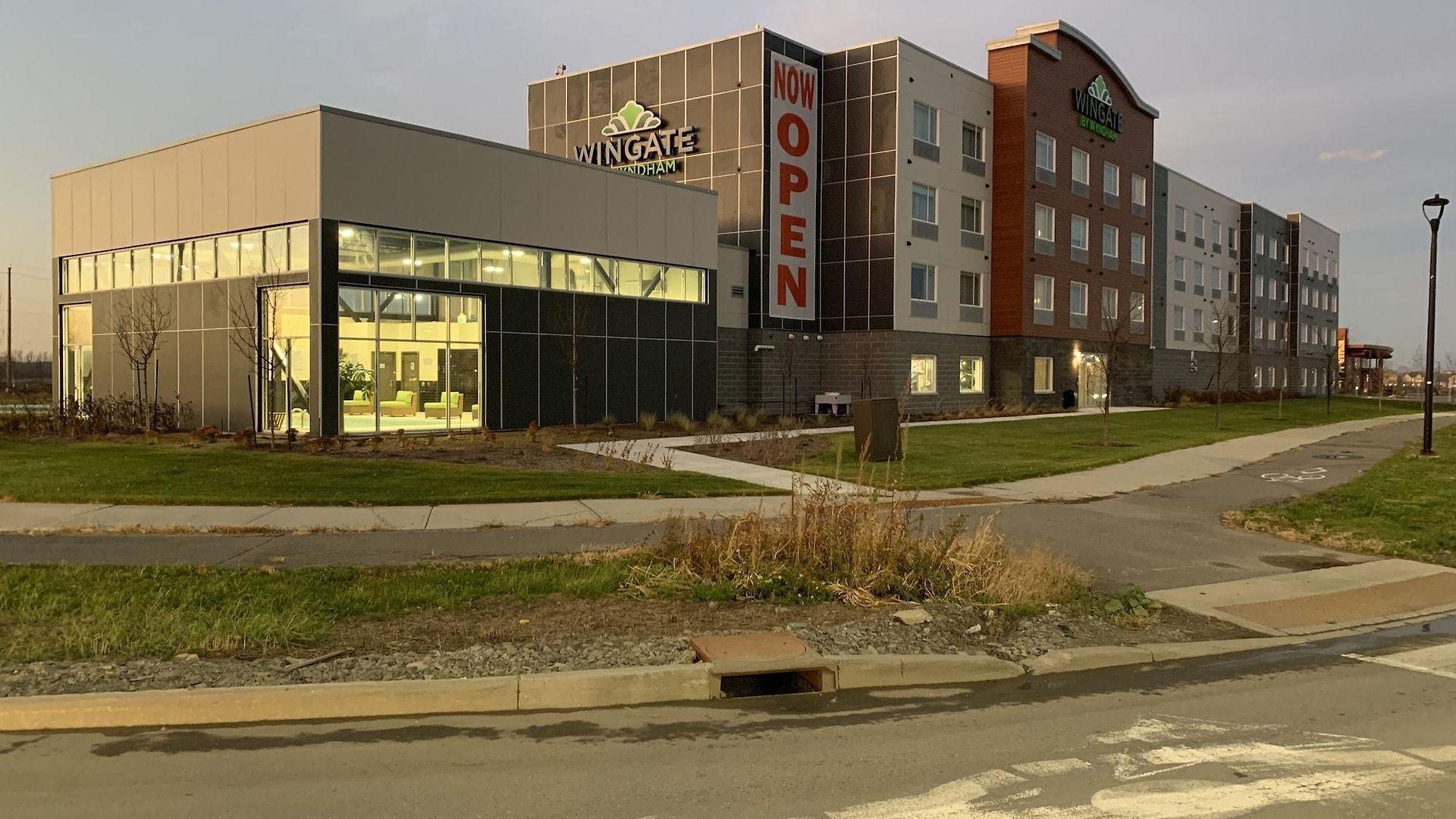 Hotel Wingate By Wyndham Kanata West