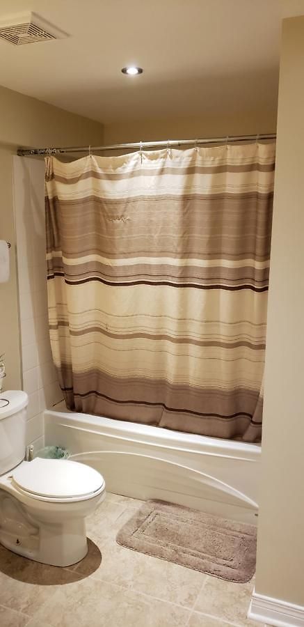 Lovely Guest Entire Minutes From Airport Ottawa