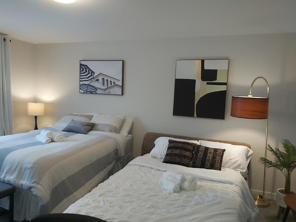Rb Homes - Peaceful Neighbourhood Homestay