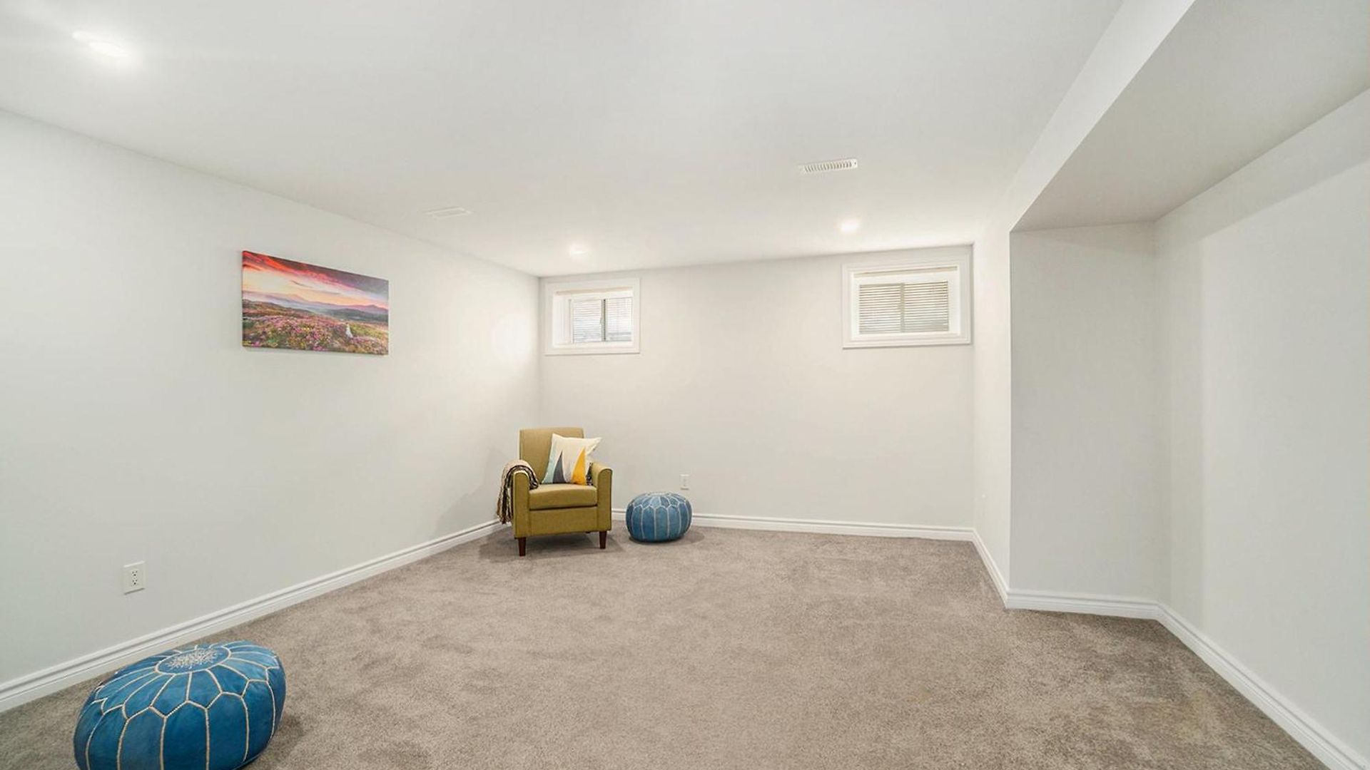 Fully Furnished 4 Bedroom House In Ottawa