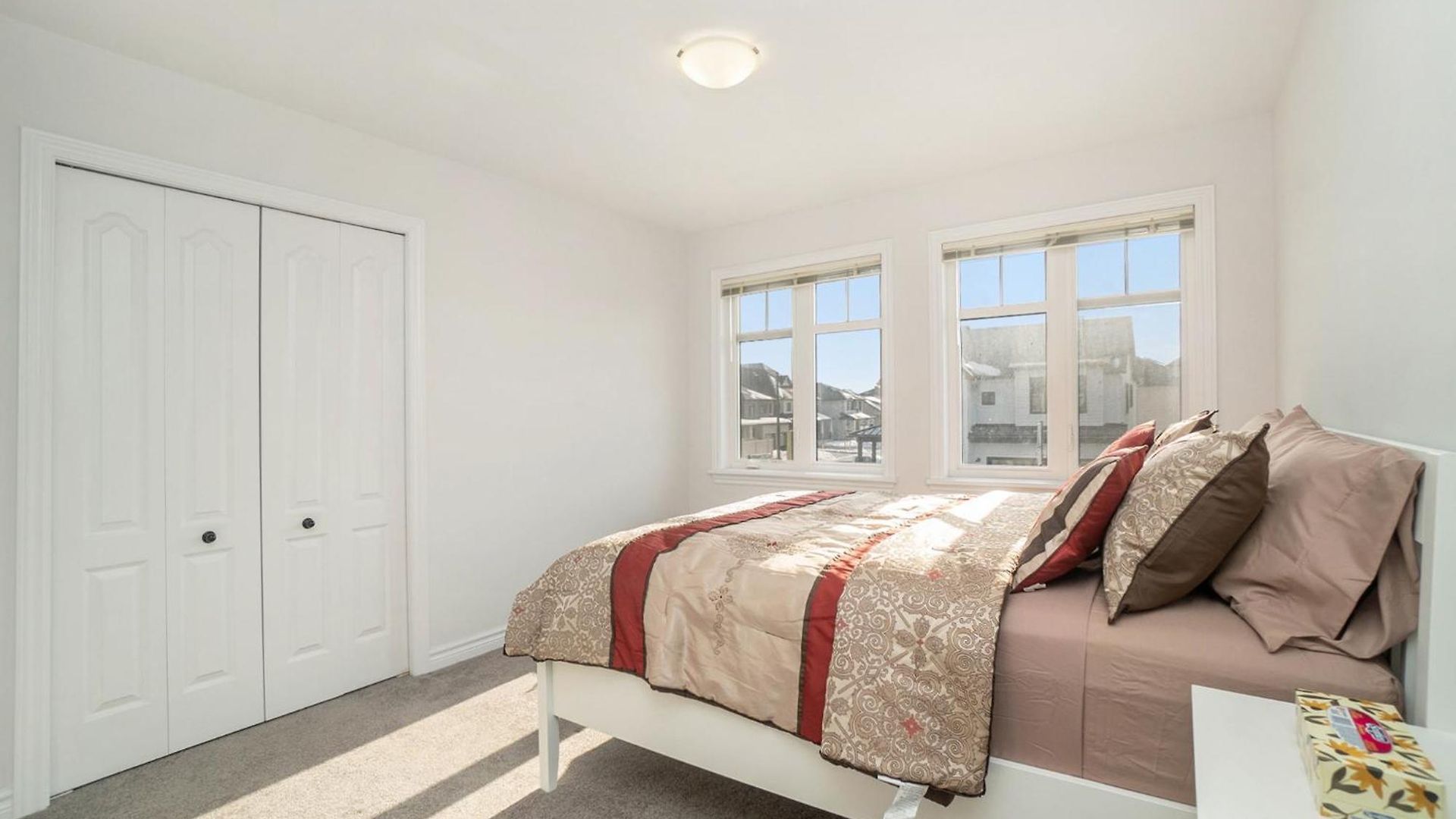 Holiday home Fully Furnished 4 Bedroom House In Ottawa