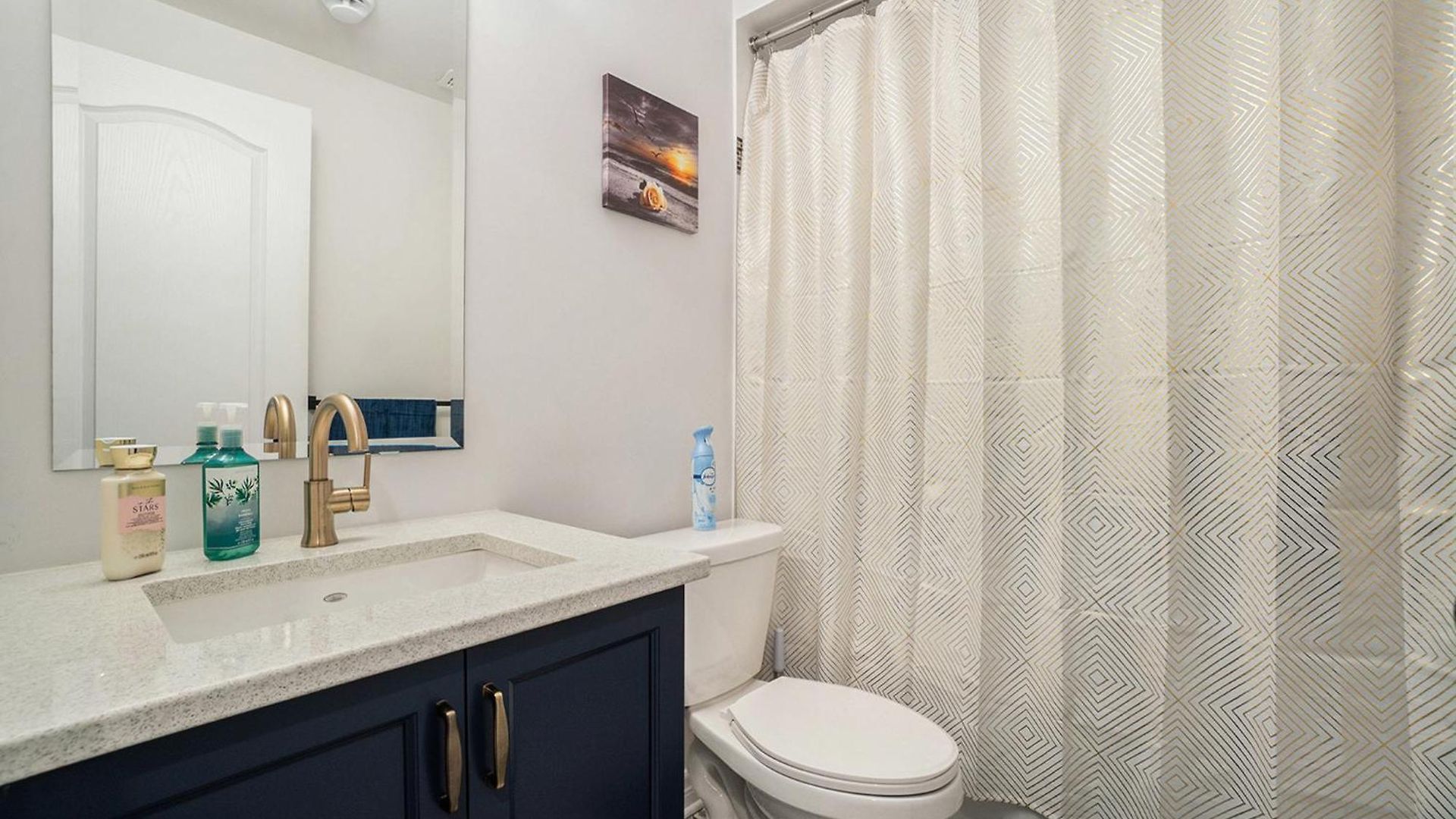 Fully Furnished 4 Bedroom House In