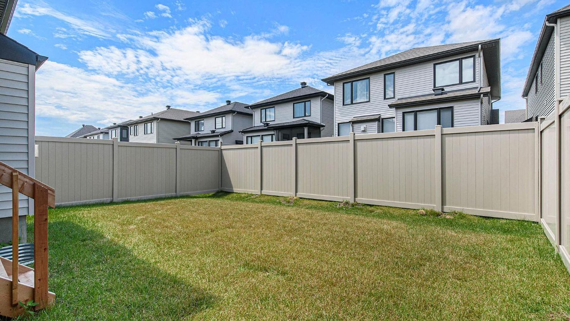 Holiday home Fully Furnished 4 Bedroom House In Ottawa
