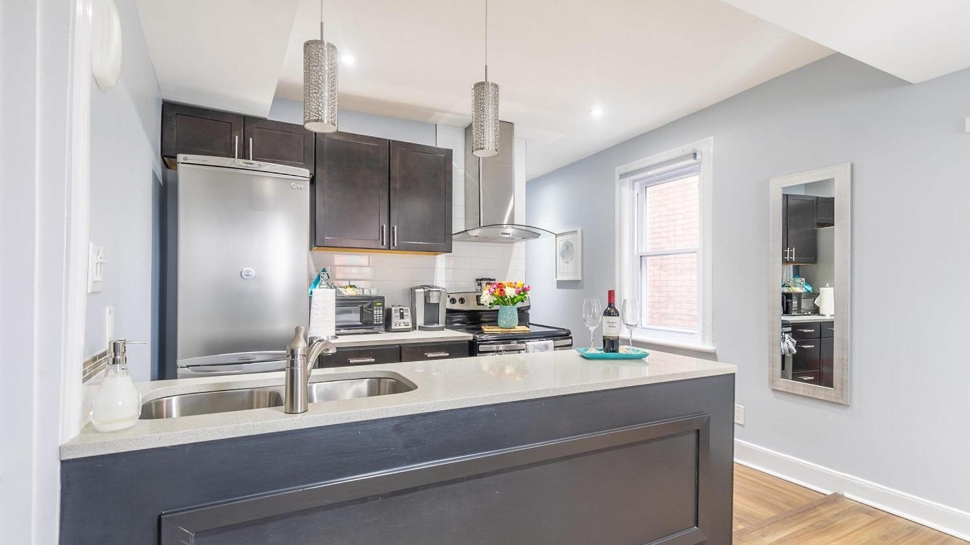 1br Newly Renovated - Pet Friendly Ottawa
