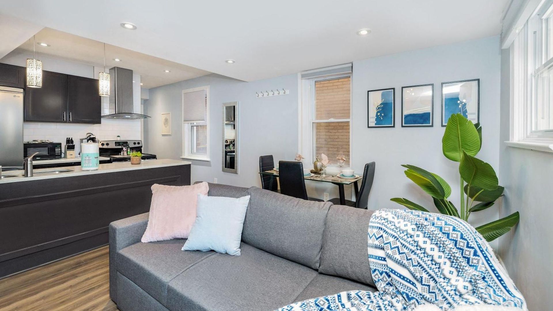 1br Newly Renovated - Pet Friendly Apartment Ottawa