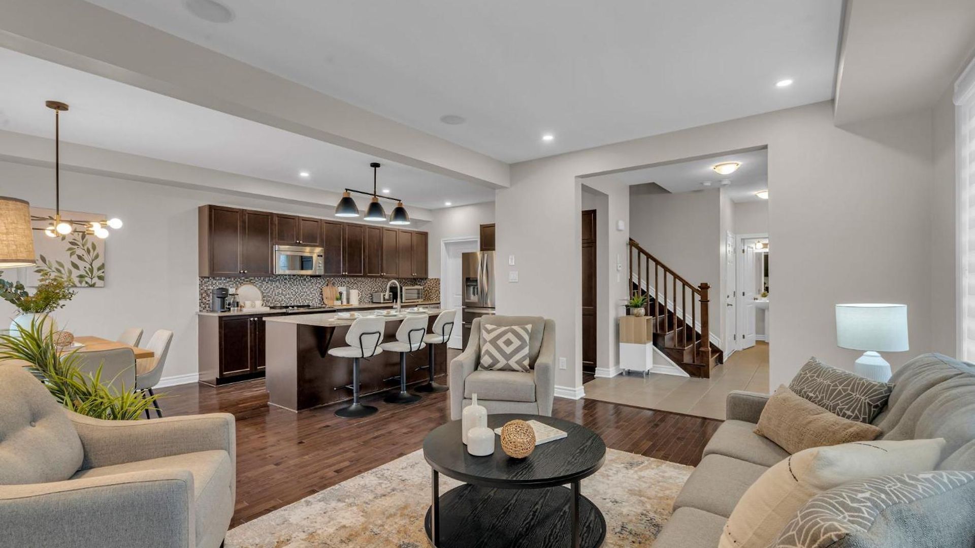 Villa Luxurious And Beautiful,