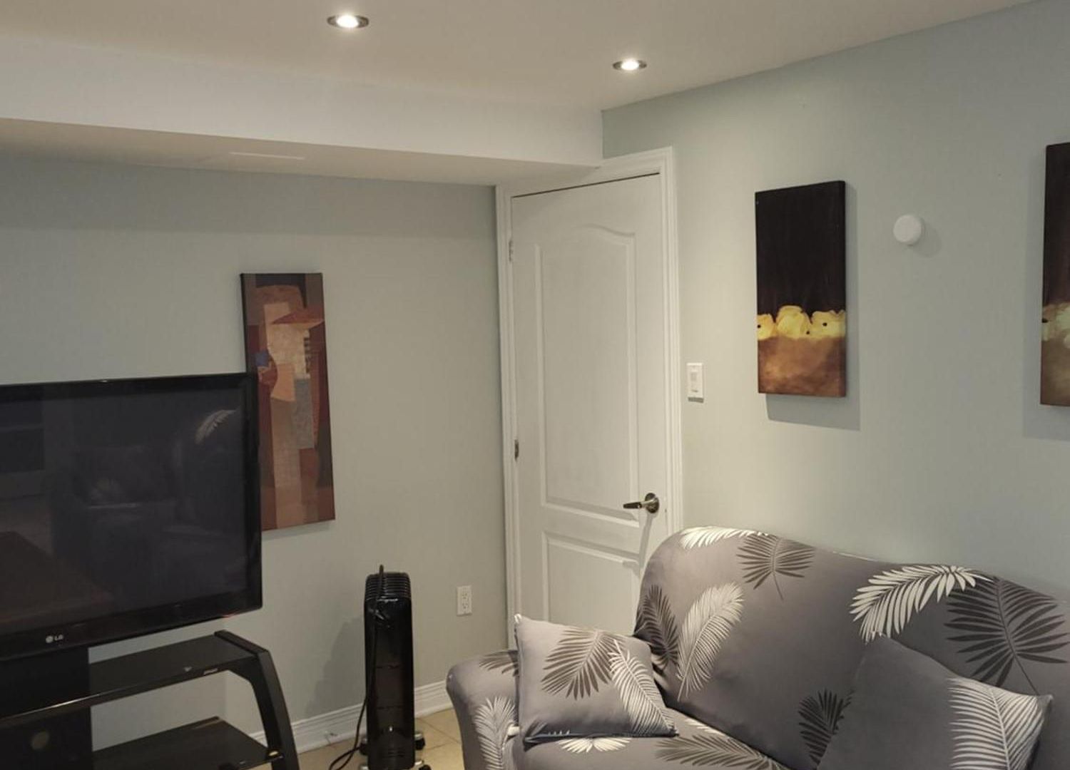 Guest house Lovely Guest Entire Minutes From Airport Ottawa