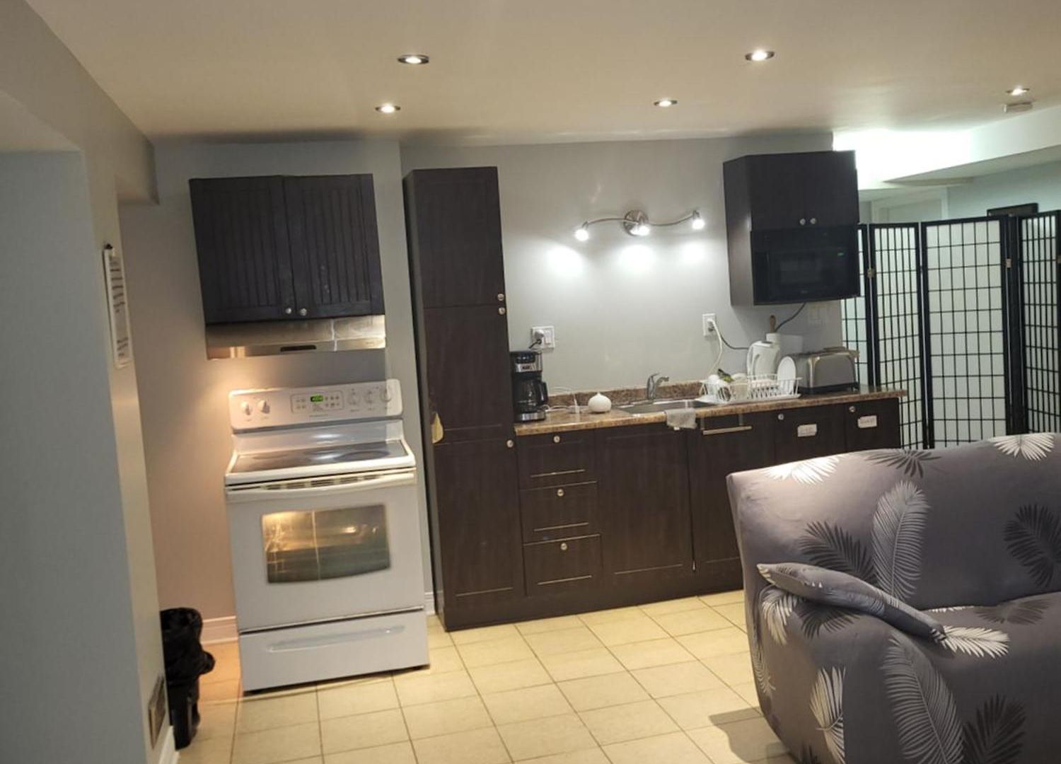 Lovely Guest Entire Minutes From Airport Guest house 4*