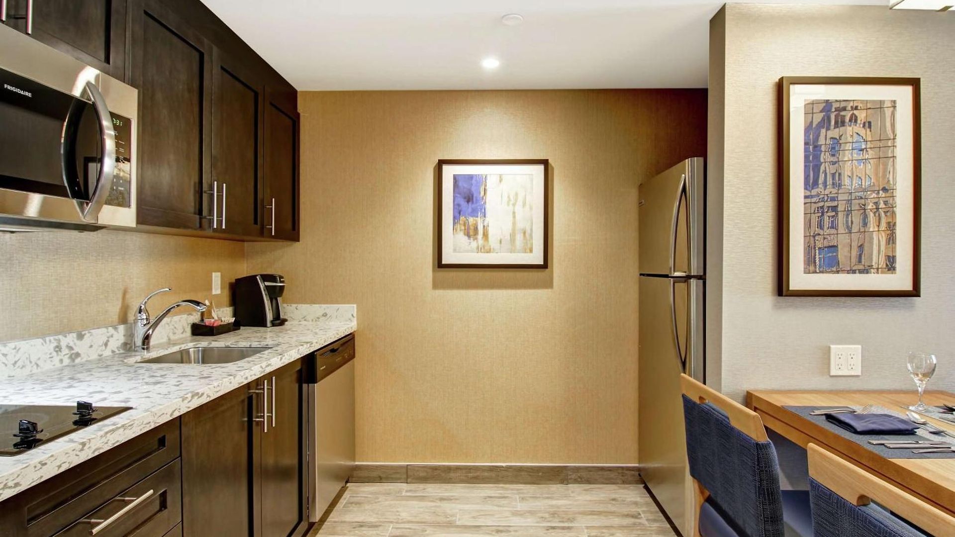 Hotel Homewood By Hilton Kanata Ottawa
