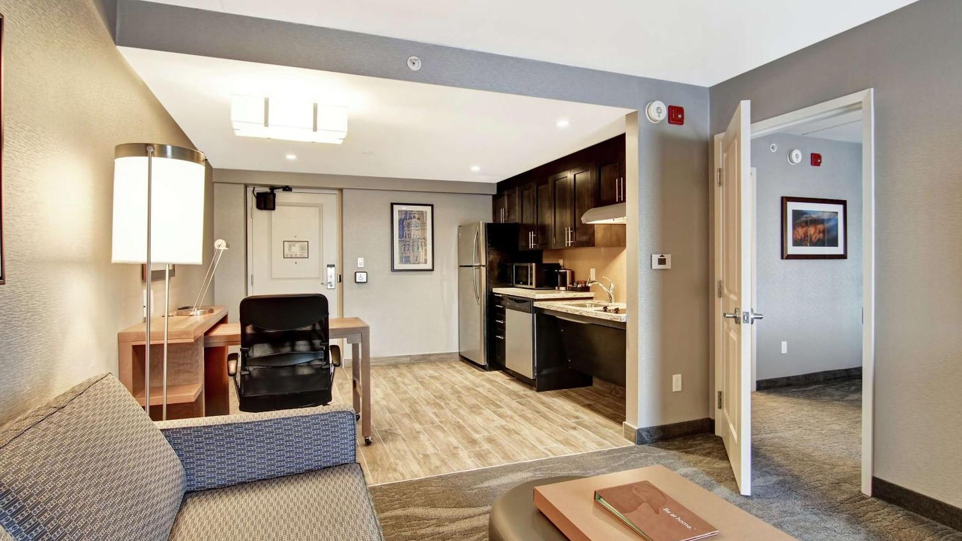 Hotel Homewood By Hilton Kanata 3*