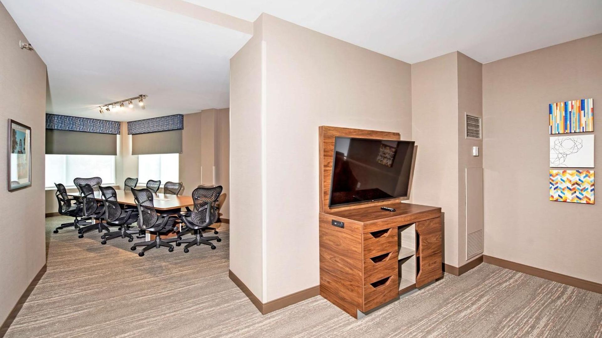 Hampton By Hilton