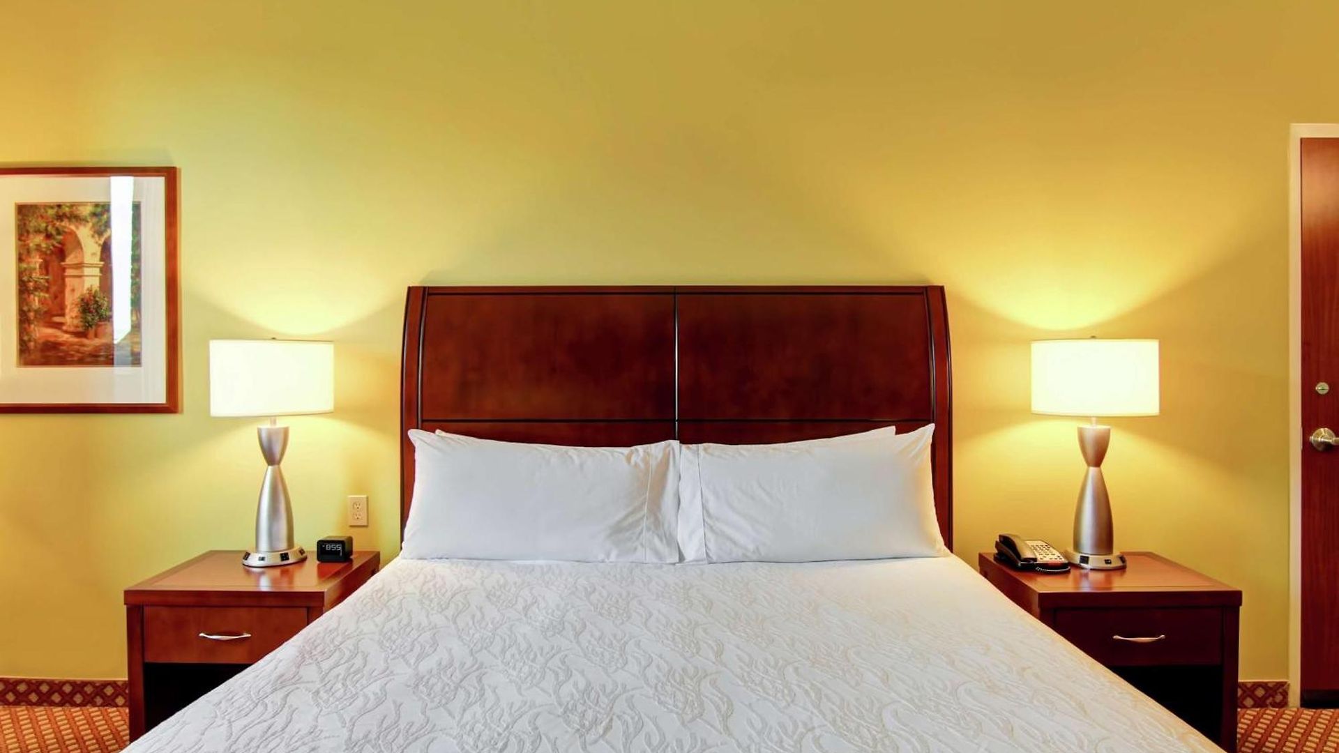 Hotel Hilton Garden Airport Ottawa