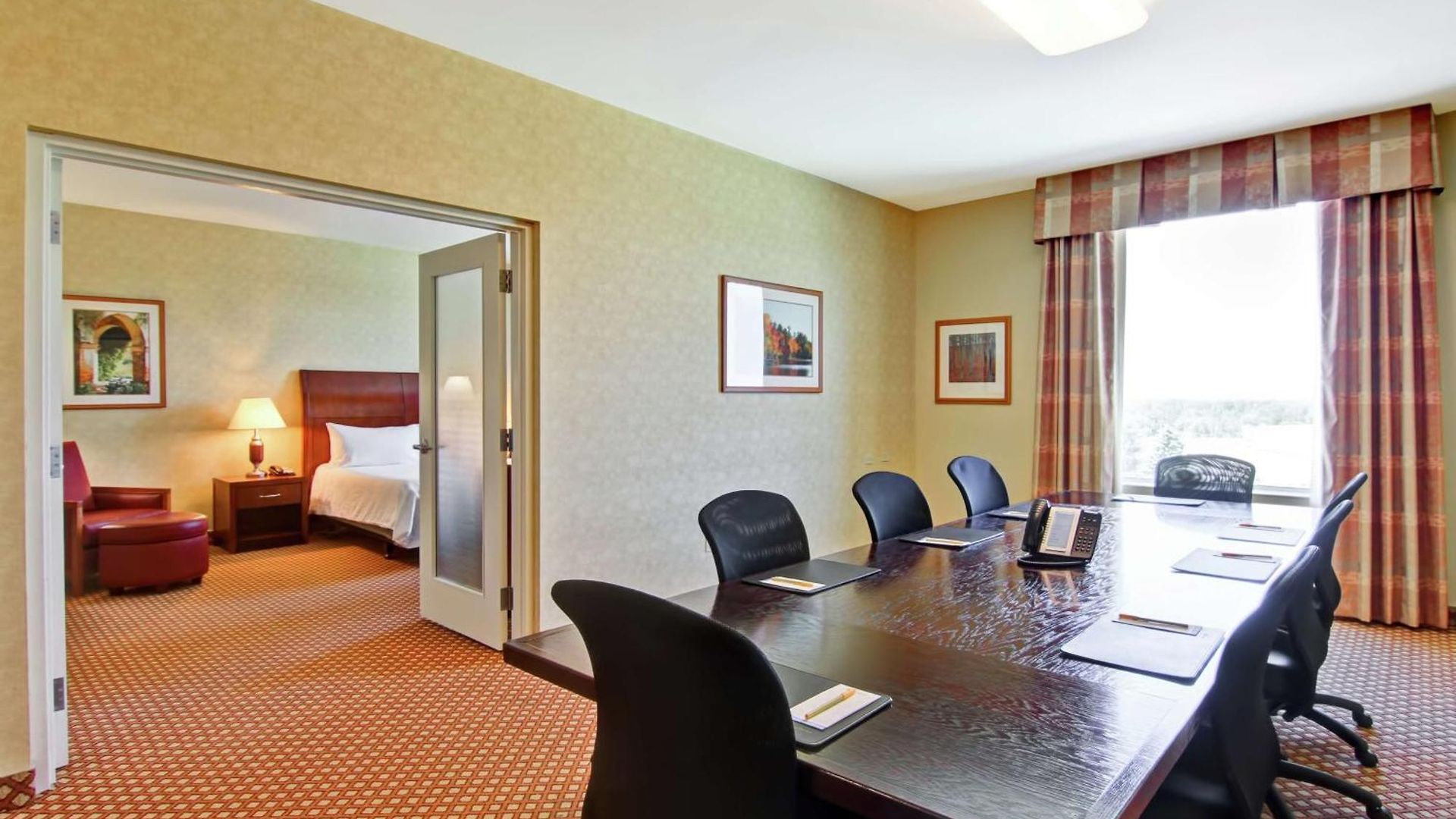 Hilton Garden Airport Hotel
