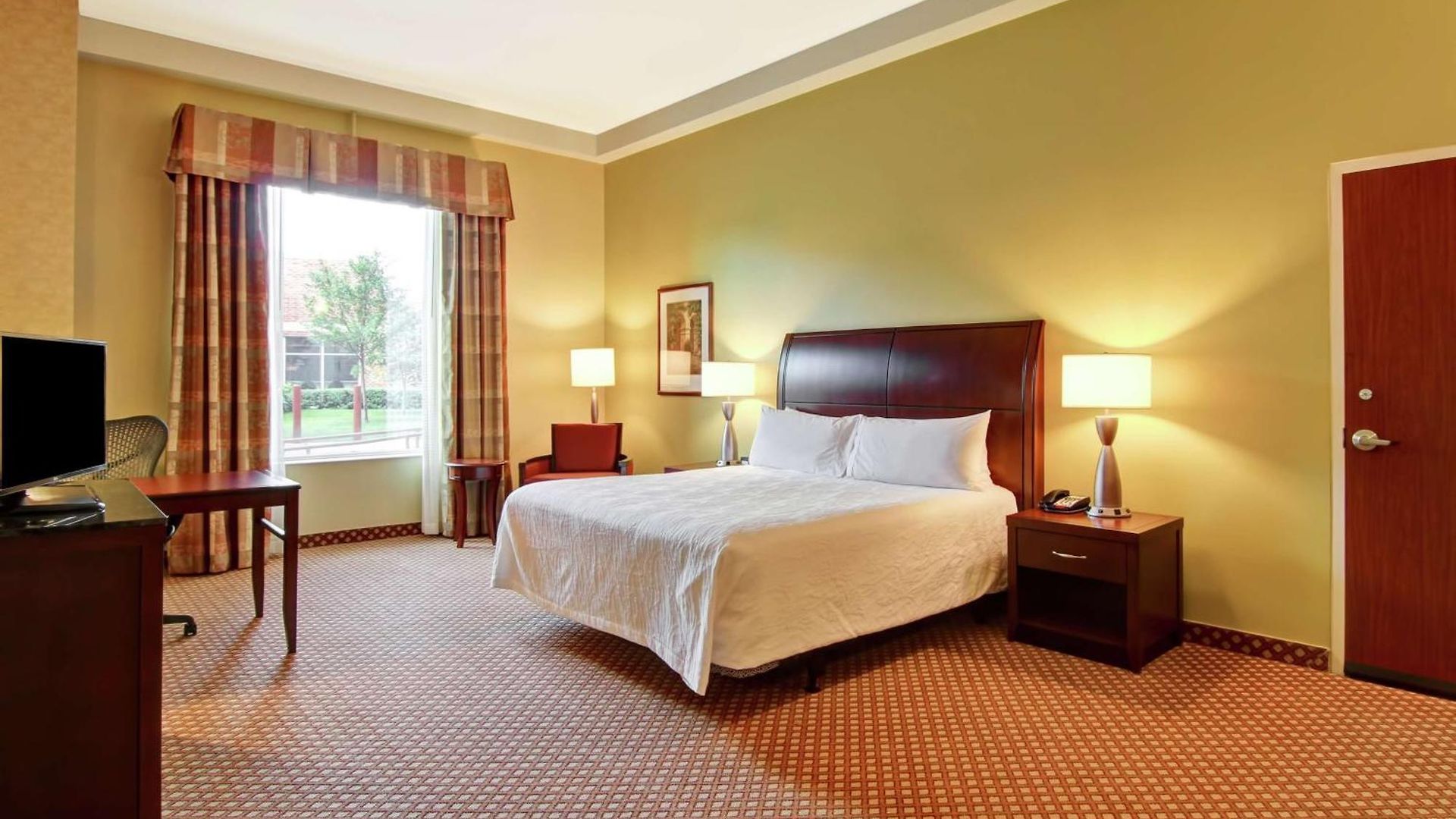 Hotel Hilton Garden Airport
