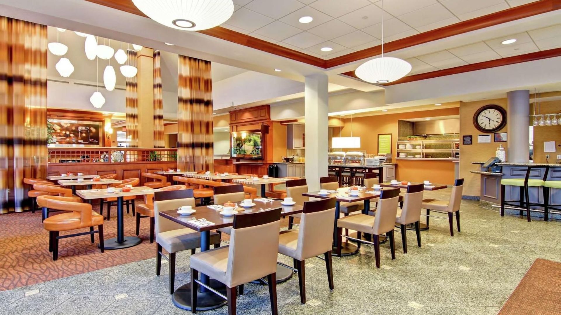 Hotel Hilton Garden Airport 3*